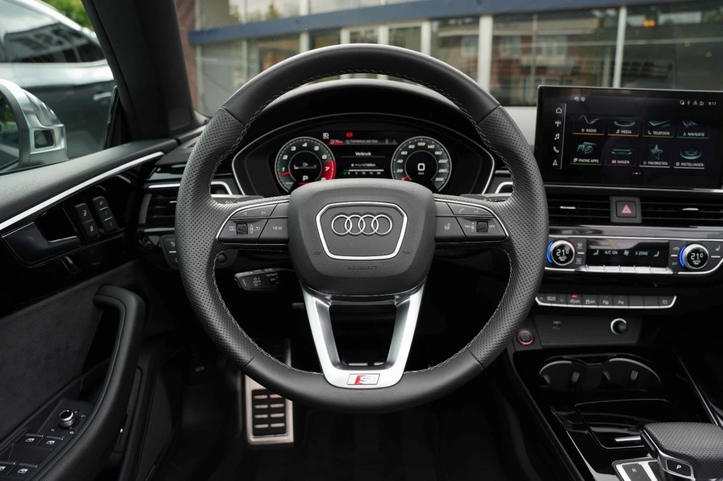 Hoofdafbeelding Audi S5