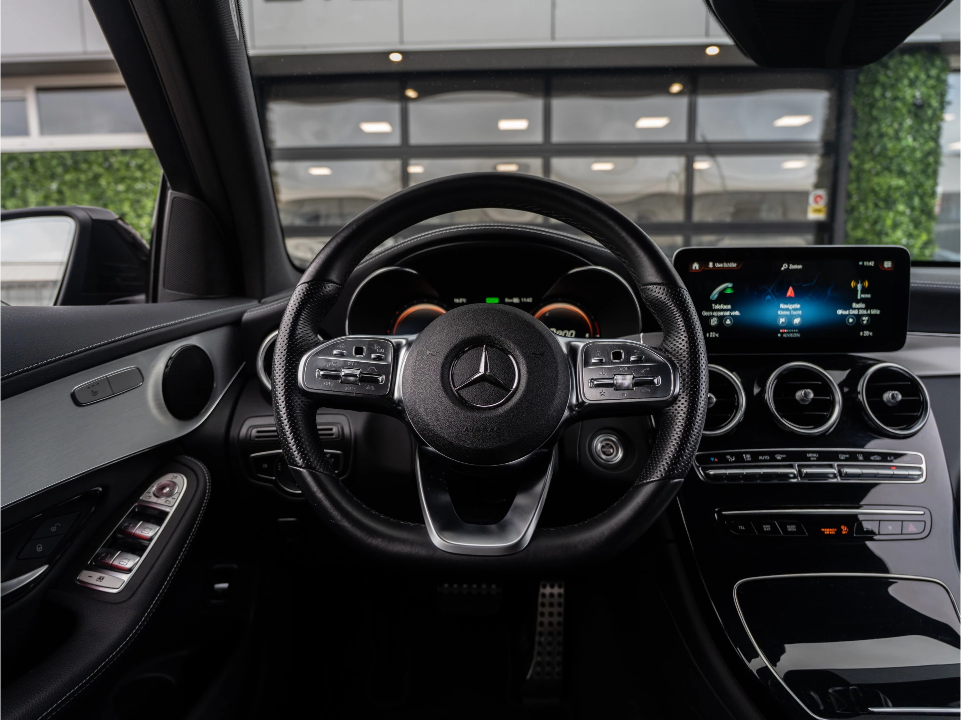 Hoofdafbeelding Mercedes-Benz GLC