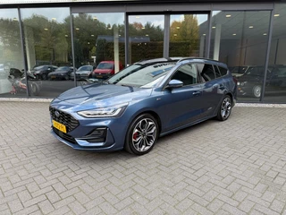 Ford Focus Wagon 1.0 EBH ST-Line X,Pano,Gr. Navi,Digi Displ.,B/O,Camera,Stoelverw,