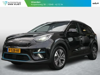 Hoofdafbeelding Kia e-Niro Kia e-Niro DynamicPlusLine 64 kWh | Trekhaak | Cruise | Clima | Camera | Carplay | Keyless | Navi | Stoel-stuurverwarming |
