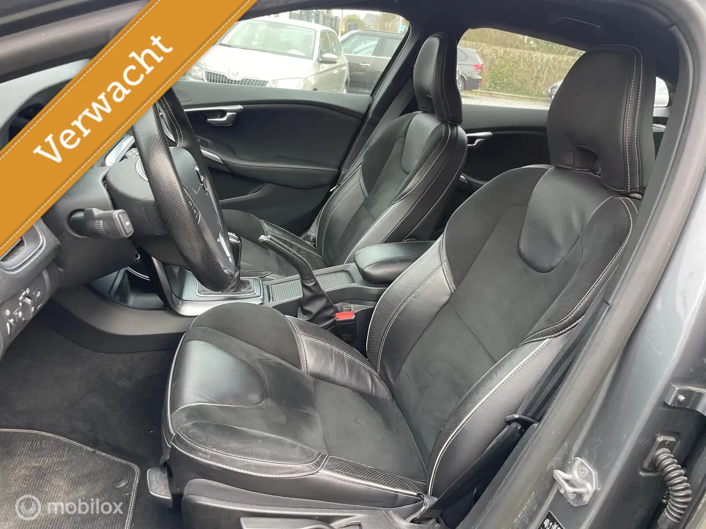 Hoofdafbeelding Volvo V40