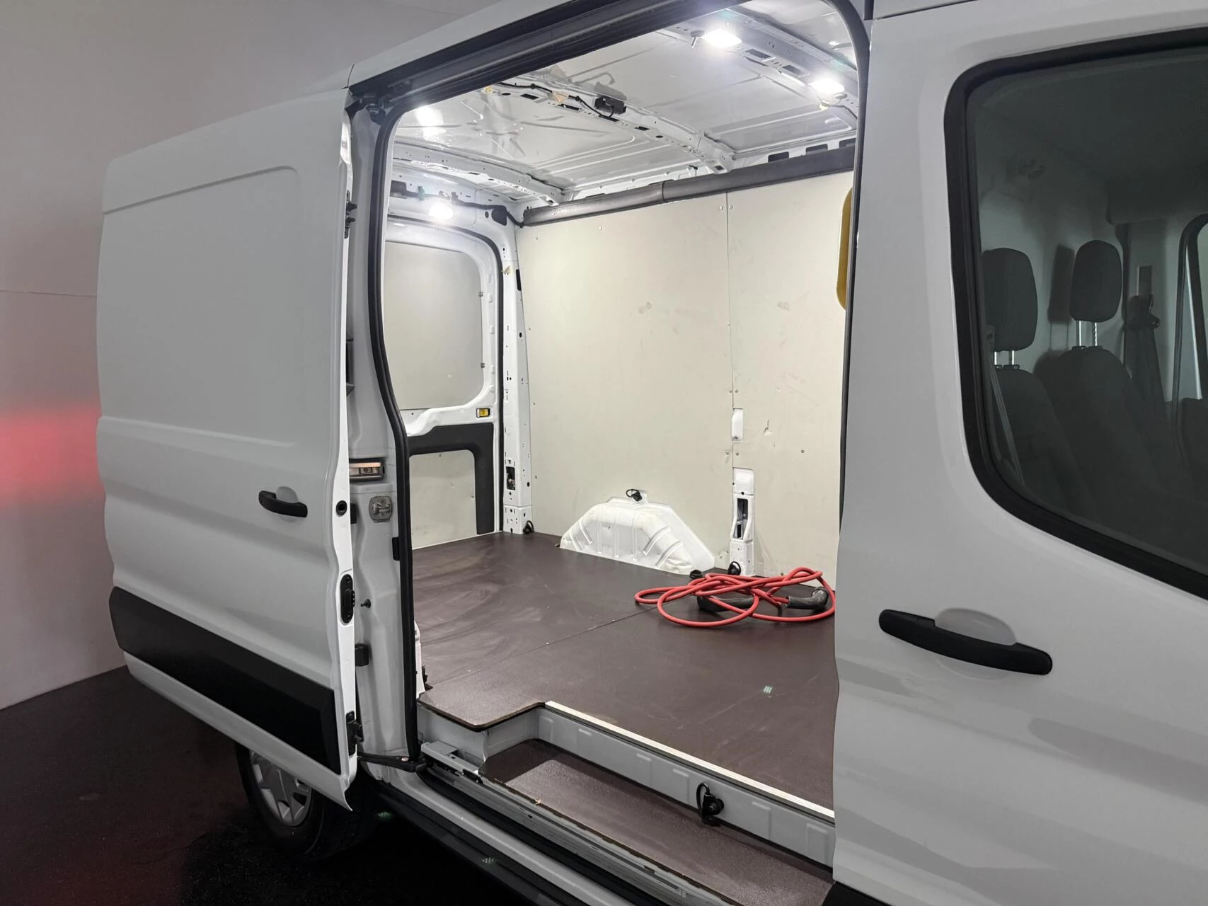 Hoofdafbeelding Ford E-Transit