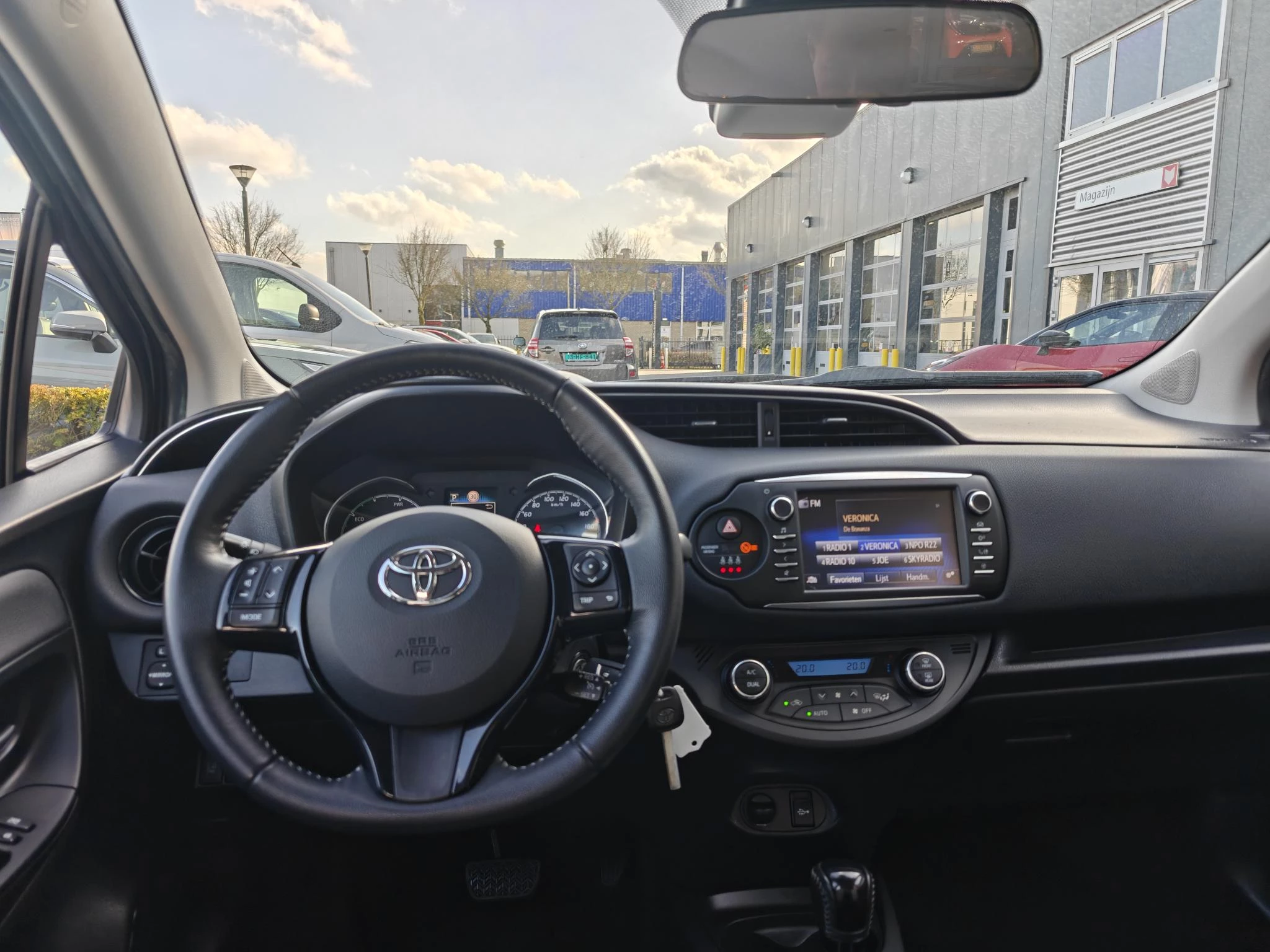 Hoofdafbeelding Toyota Yaris