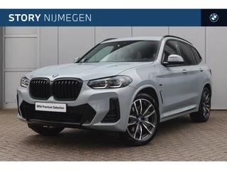 Hoofdafbeelding BMW X3 BMW X3 xDrive30e M Sport Automaat / Trekhaak / Sportstoelen / Comfort Access / Achteruitrijcamera / Head-Up / Adaptieve LED / Stoelverwarming