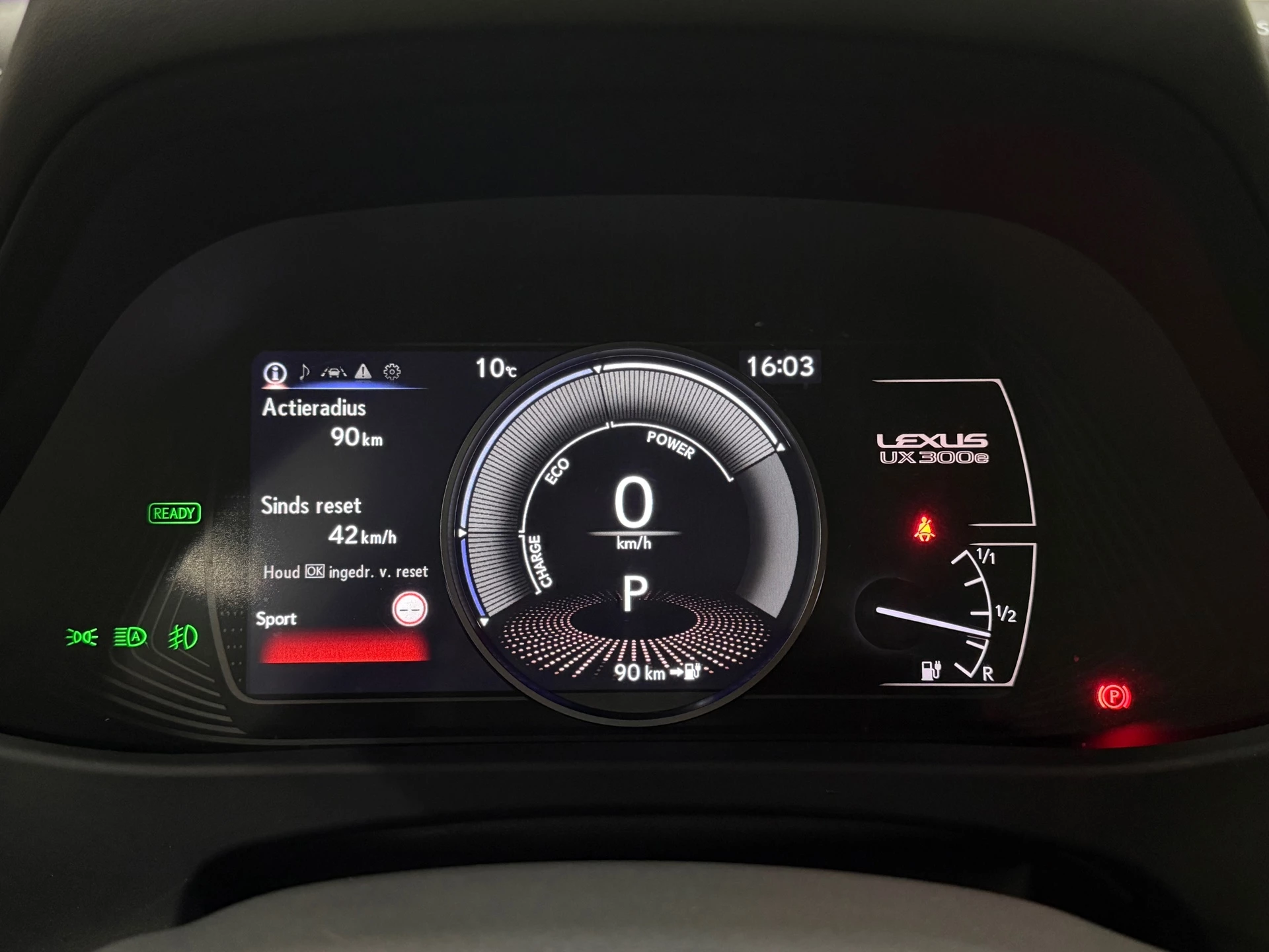 Hoofdafbeelding Lexus UX