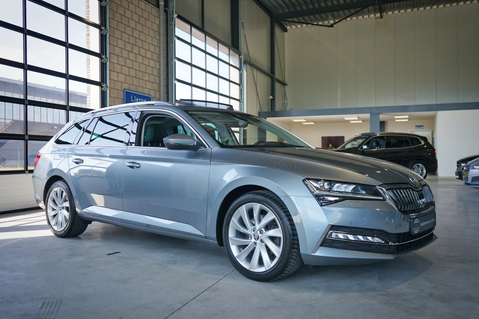 Hoofdafbeelding Škoda Superb