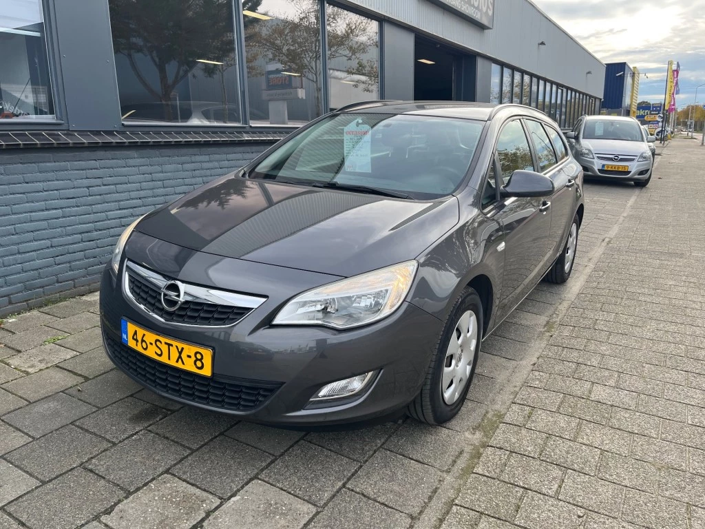 Hoofdafbeelding Opel Astra
