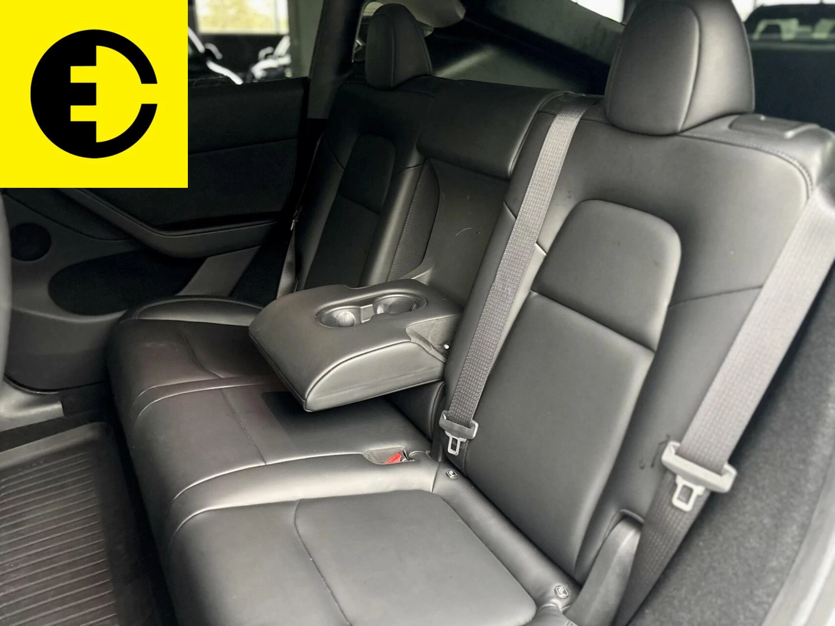 Hoofdafbeelding Tesla Model Y