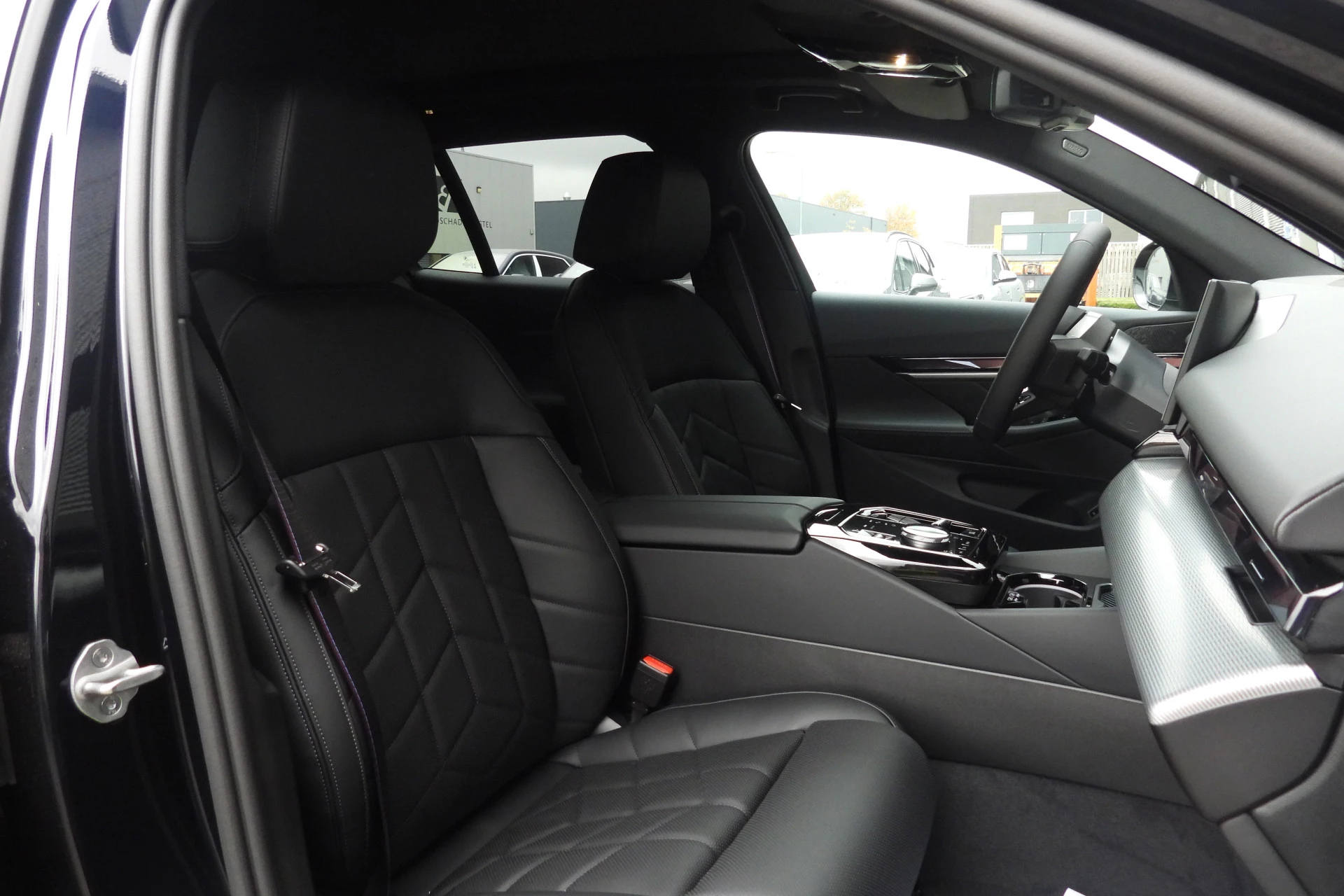 Hoofdafbeelding BMW i5