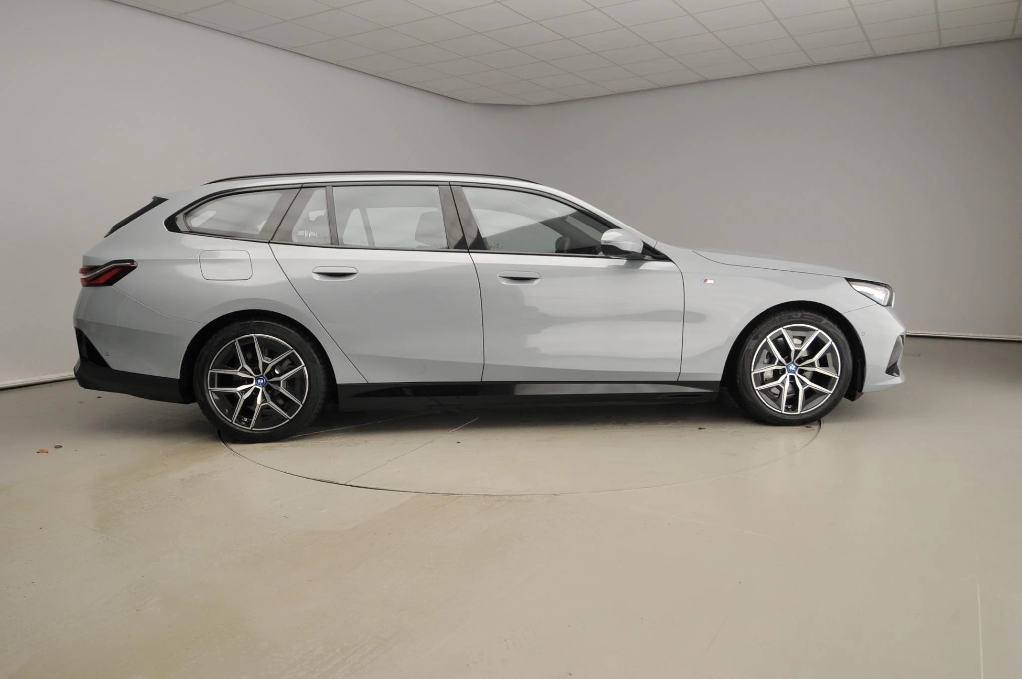 Hoofdafbeelding BMW i5