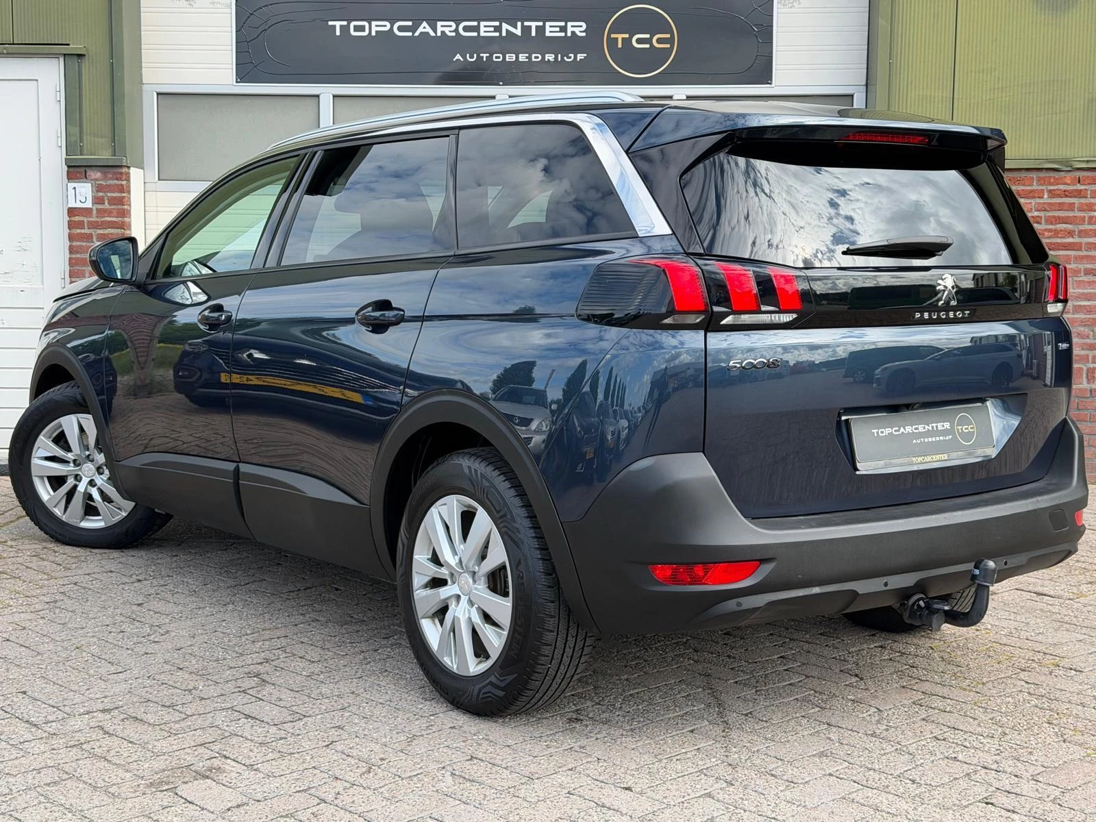 Hoofdafbeelding Peugeot 5008
