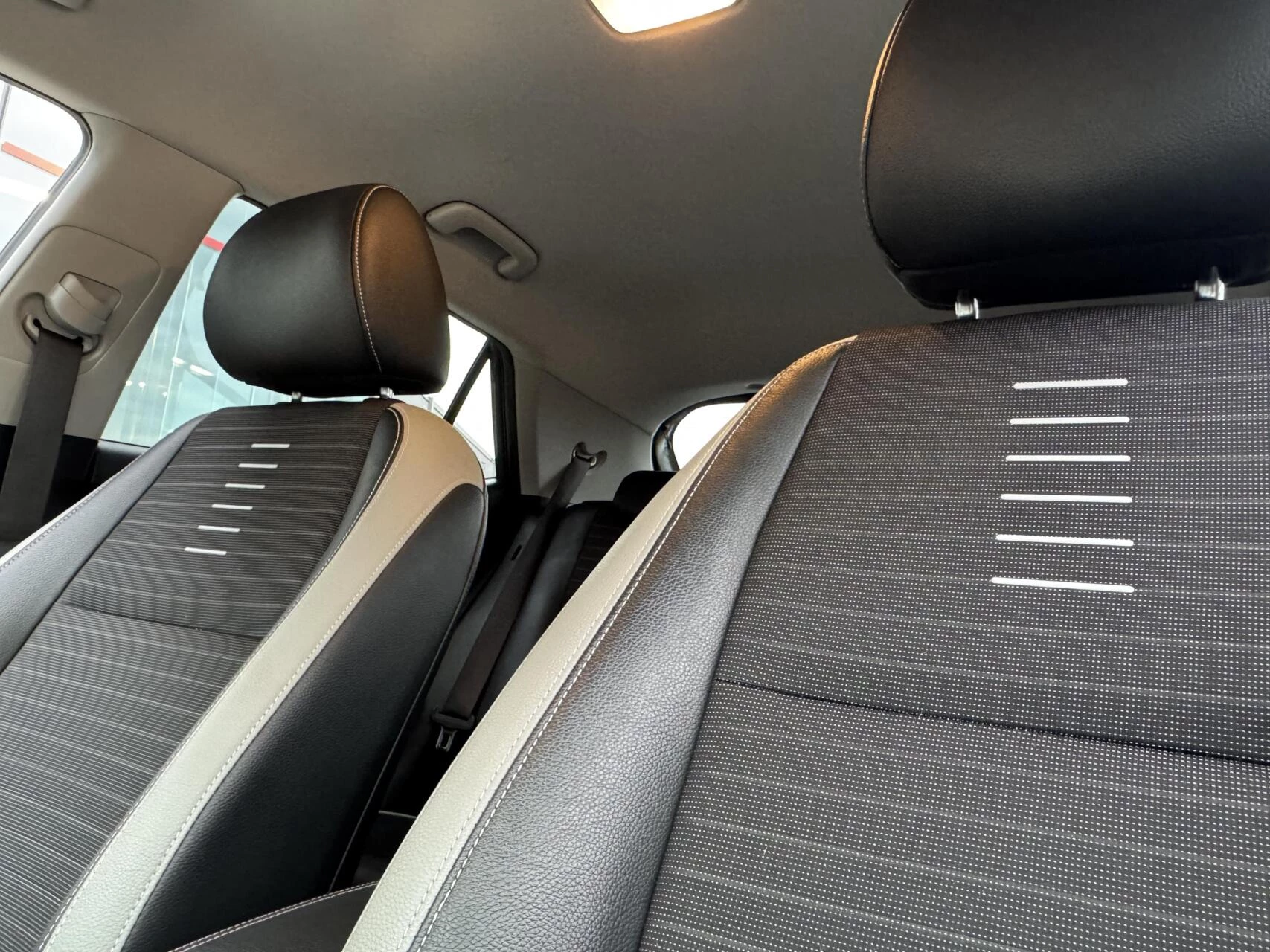 Hoofdafbeelding Kia Stonic