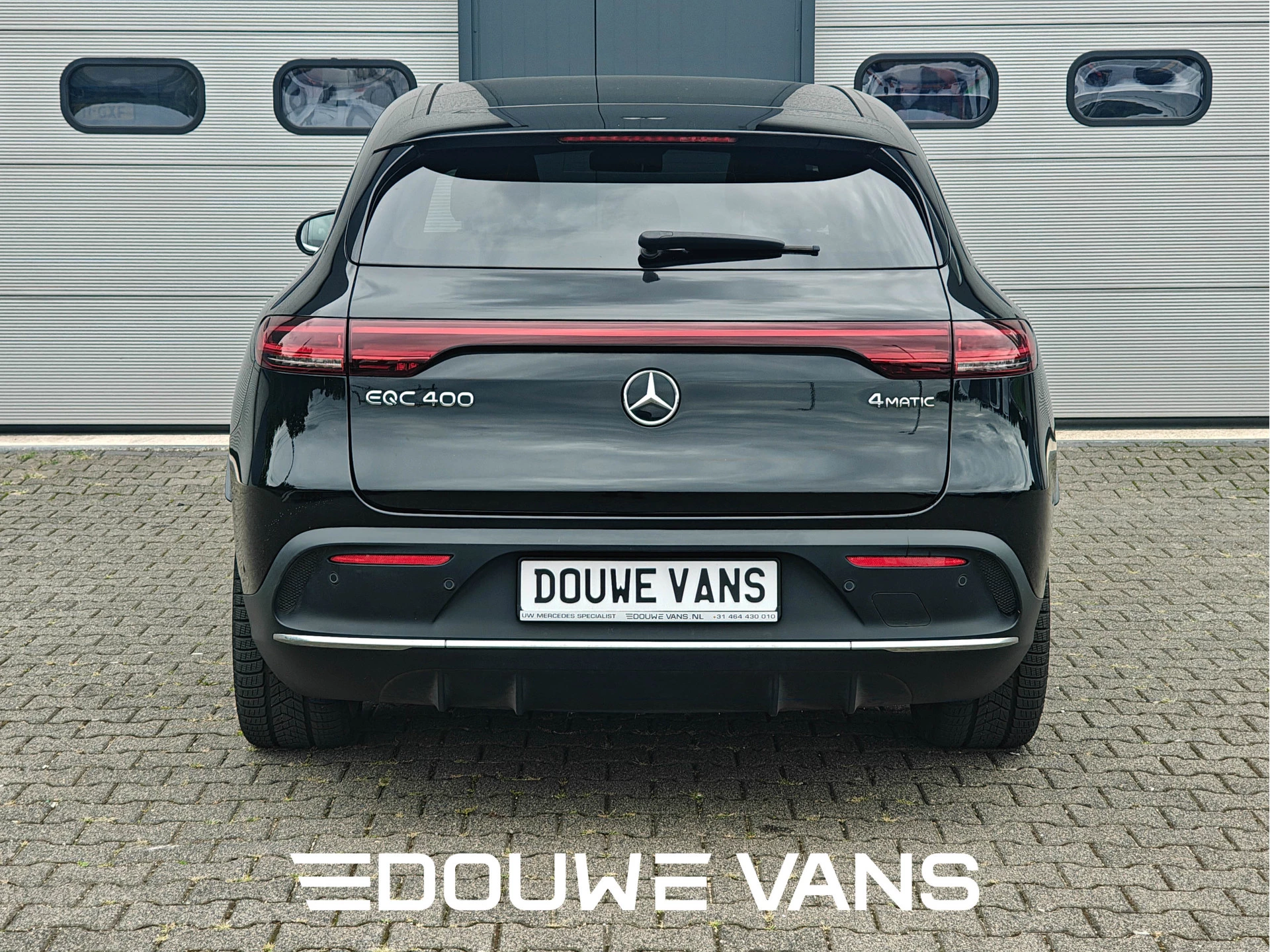 Hoofdafbeelding Mercedes-Benz EQC