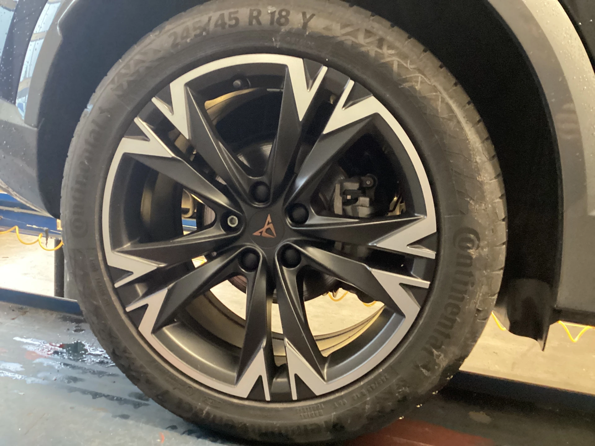 Hoofdafbeelding CUPRA Formentor