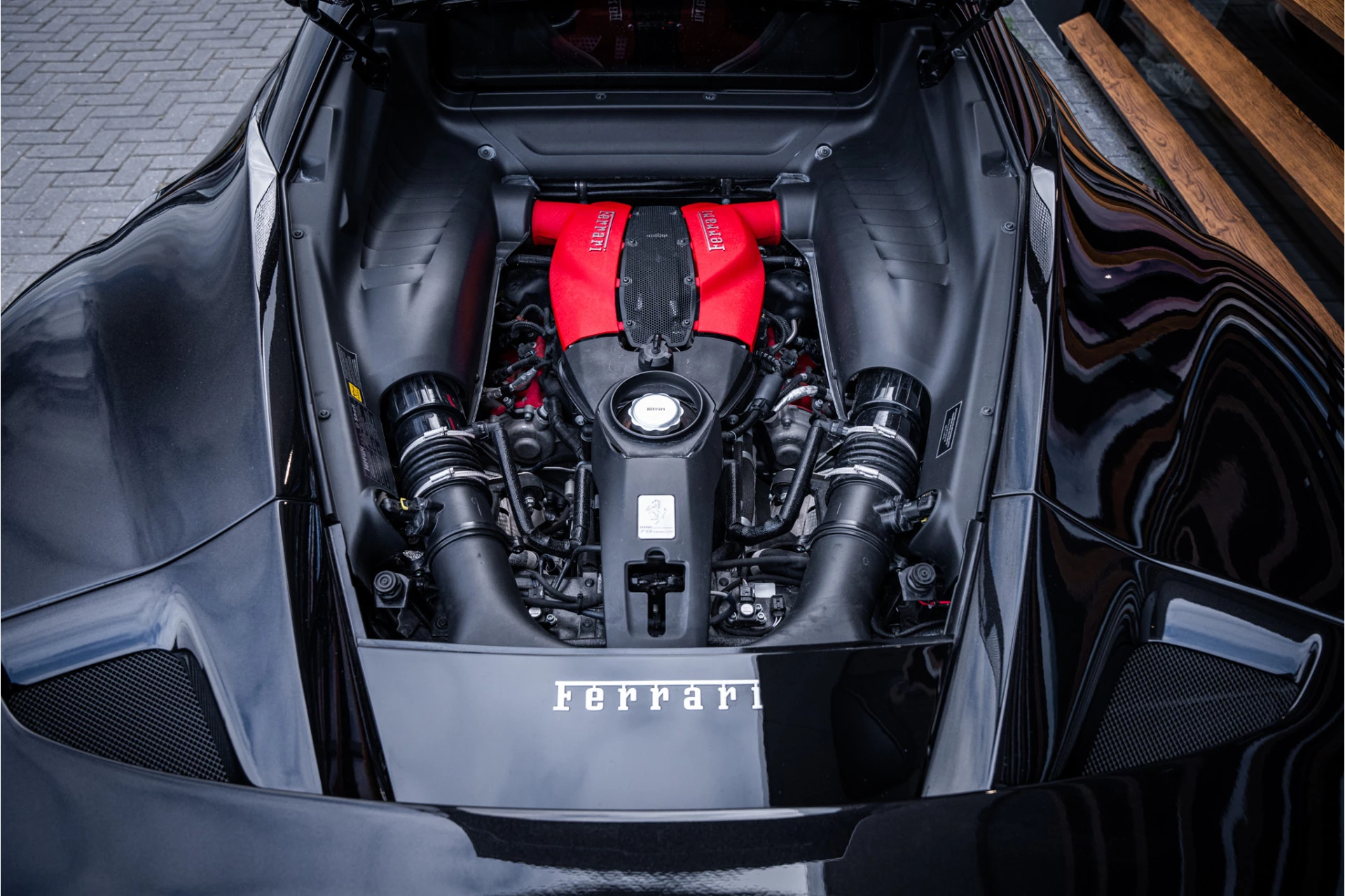 Hoofdafbeelding Ferrari F8 Tributo