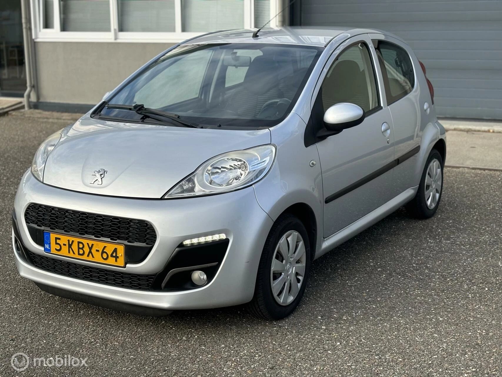 Hoofdafbeelding Peugeot 107