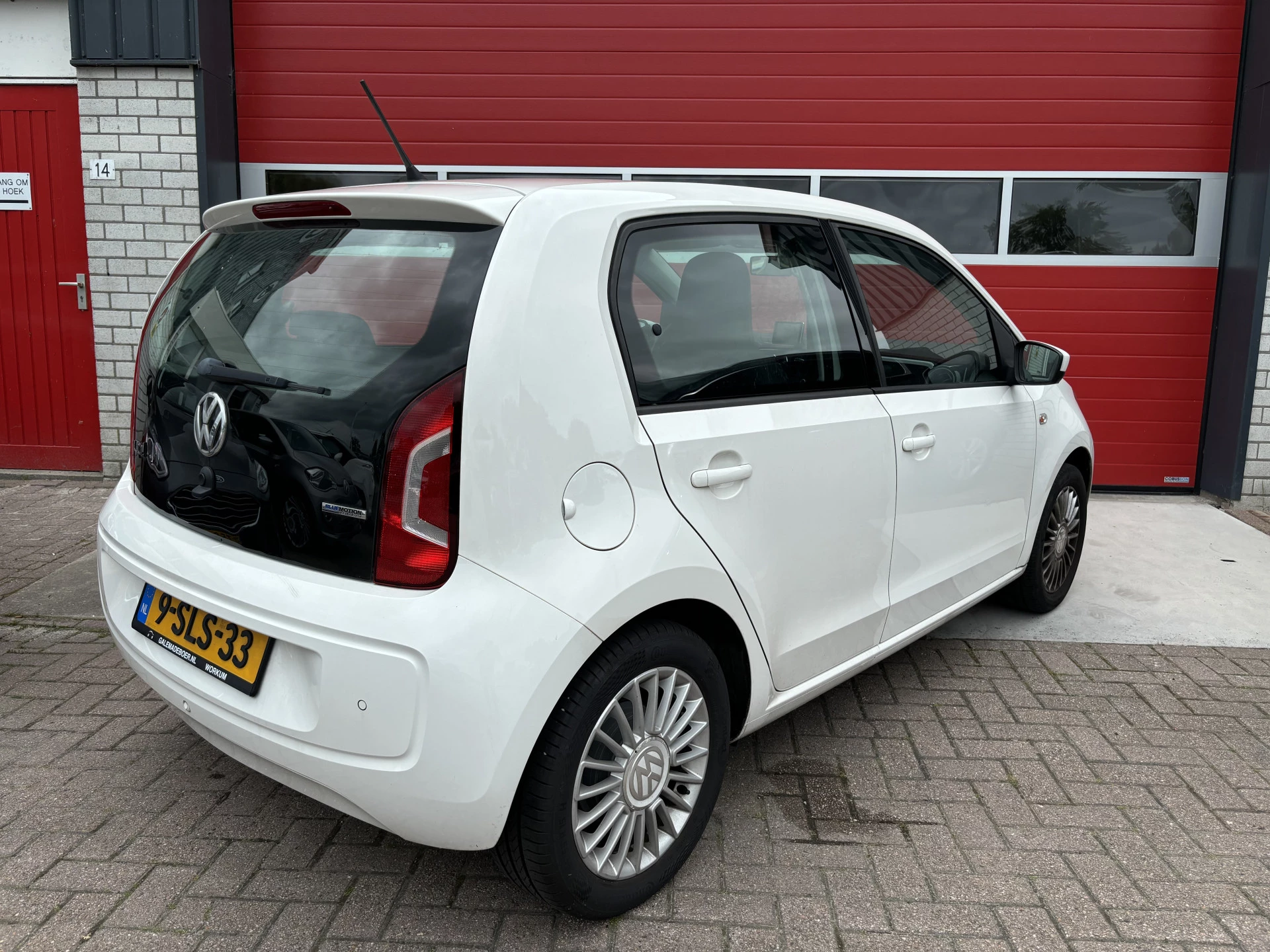 Hoofdafbeelding Volkswagen up!