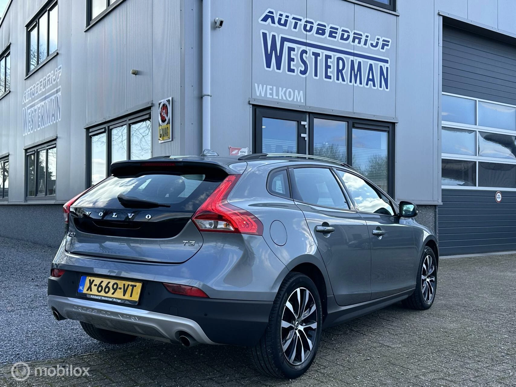 Hoofdafbeelding Volvo V40