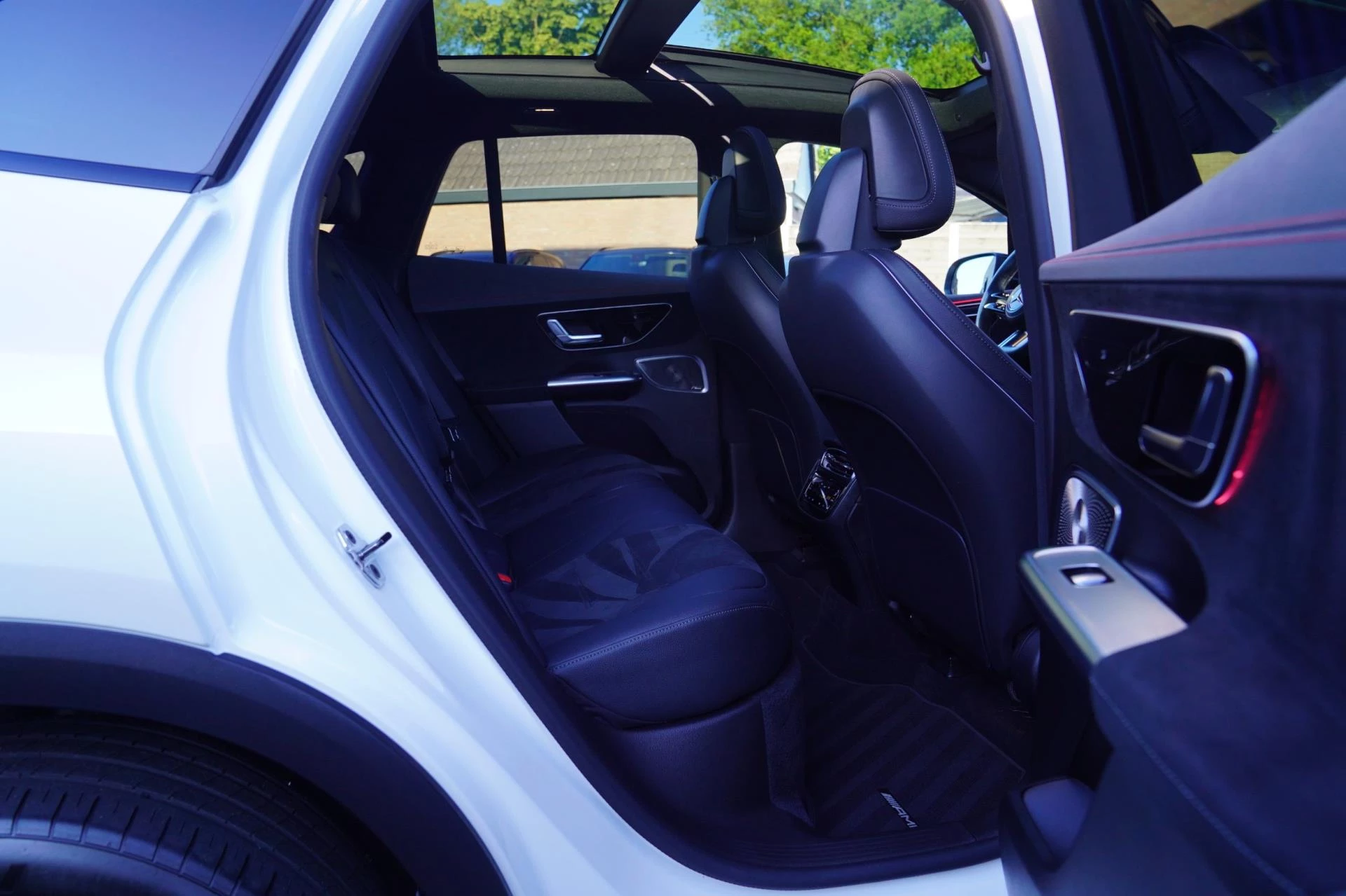 Hoofdafbeelding Mercedes-Benz EQE