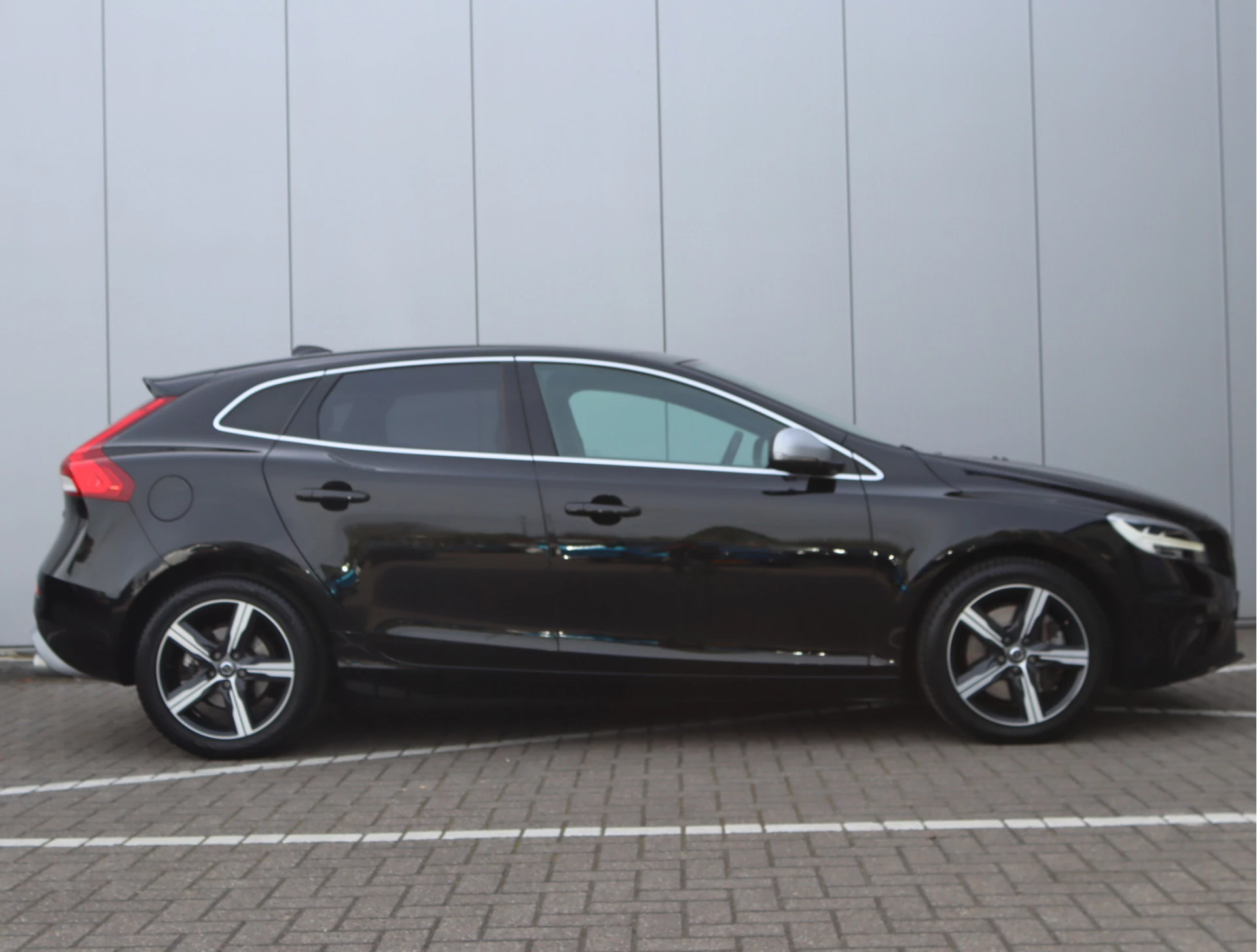 Hoofdafbeelding Volvo V40