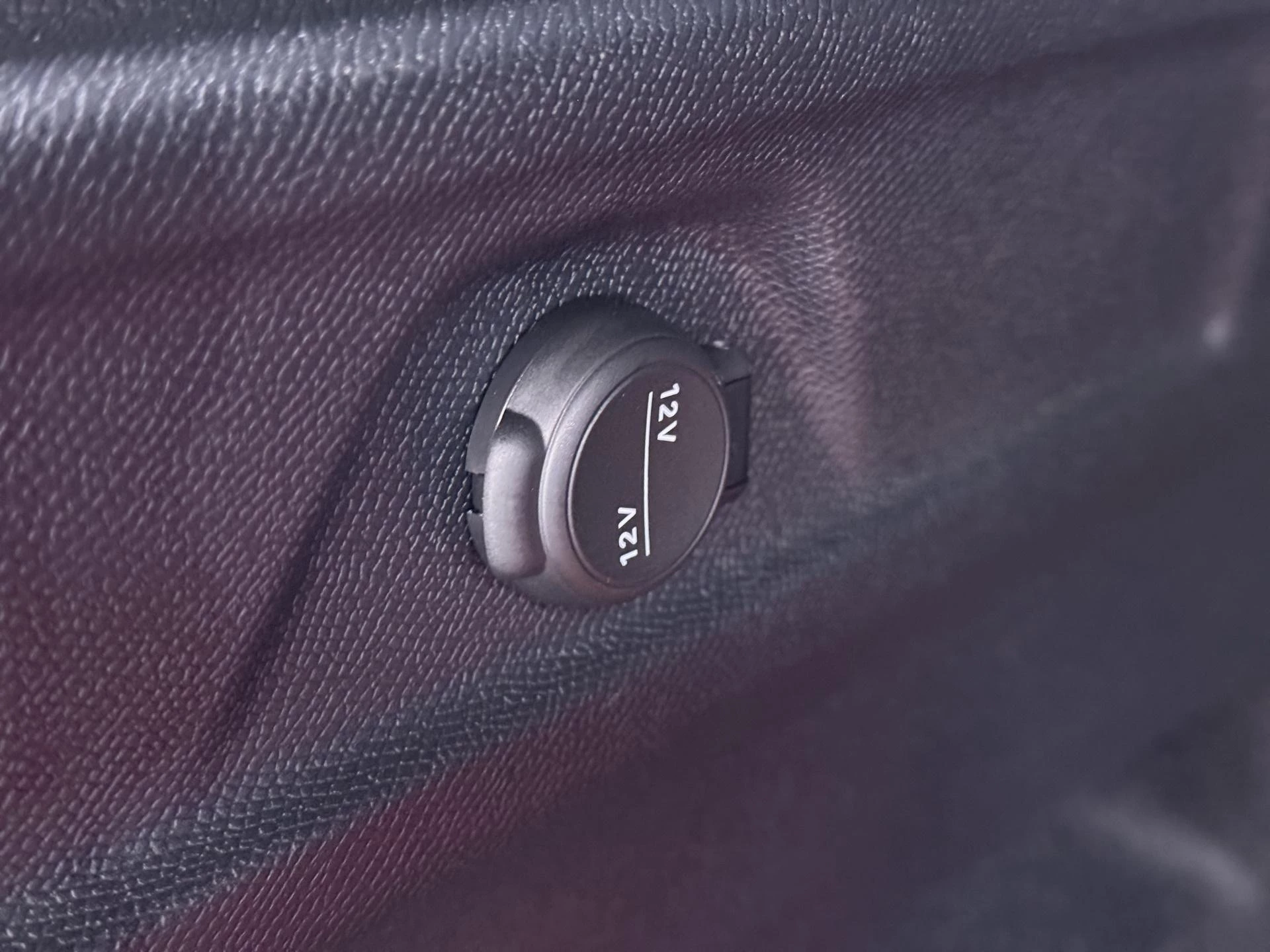 Hoofdafbeelding Peugeot e-3008