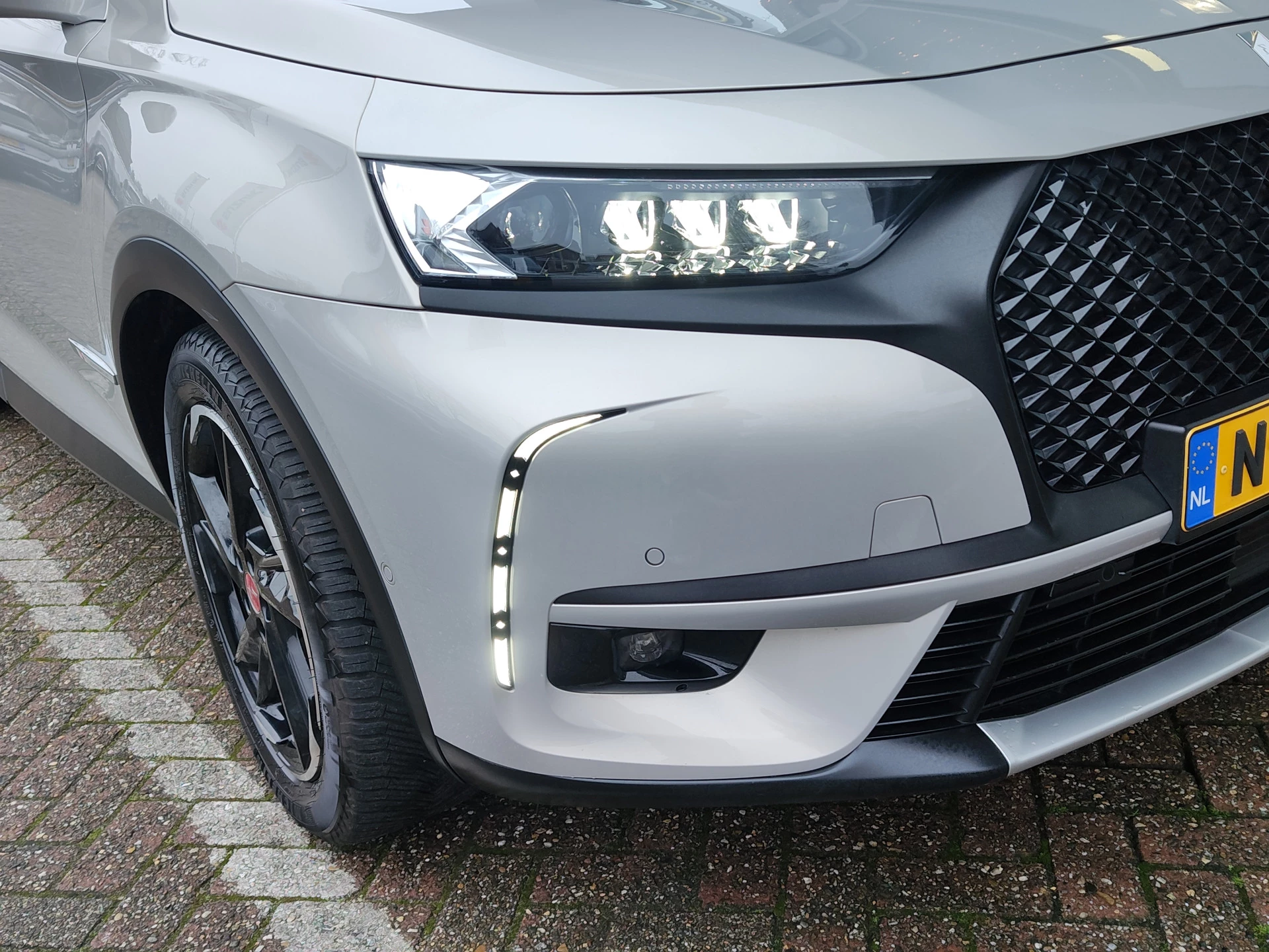 Hoofdafbeelding DS DS 7