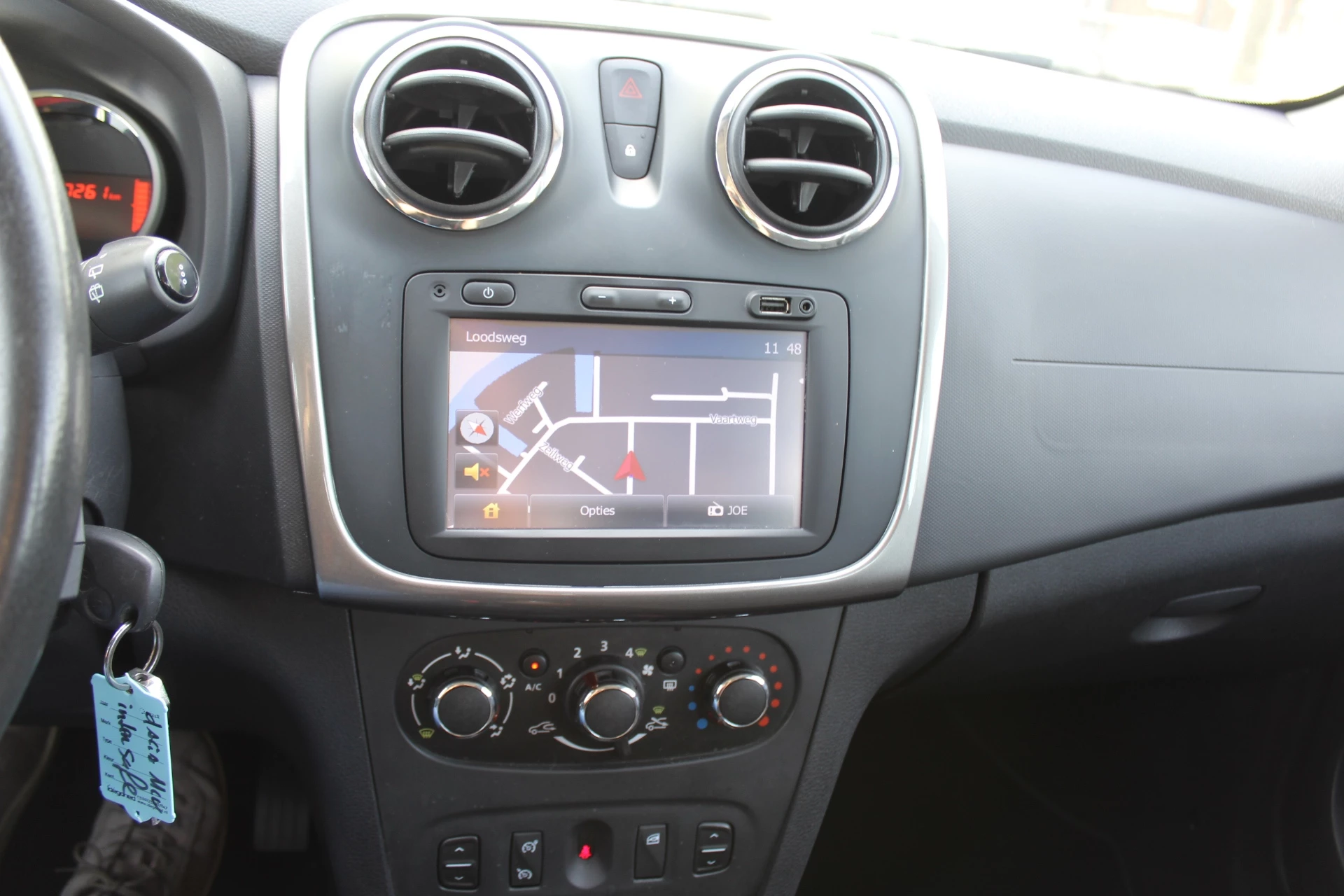 Hoofdafbeelding Dacia Logan