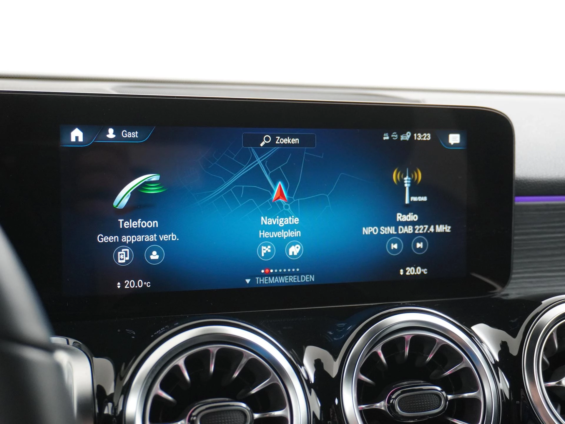 Hoofdafbeelding Mercedes-Benz EQB