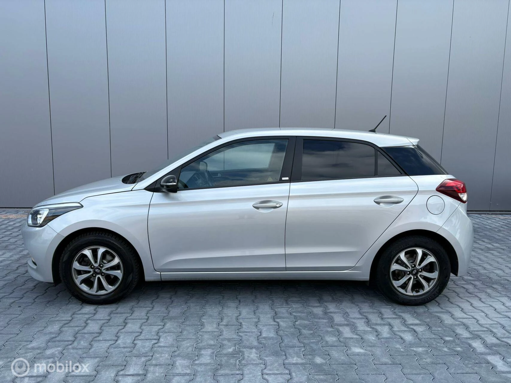 Hoofdafbeelding Hyundai i20