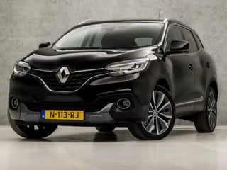 Hoofdafbeelding Renault Kadjar Renault Kadjar 1.2 TCe Extase Sport Automaat (GROOT NAVI, CAMERA, CLIMATE, STOELVERWARMING, LEDER, SPORTSTOELEN, BLUETOOTH, CRUISE, KEYLESS START, LED, LM VELGEN, PARKEERSENSOREN, TREKHAAK, NIEUWE APK, NIEUWSTAAT)