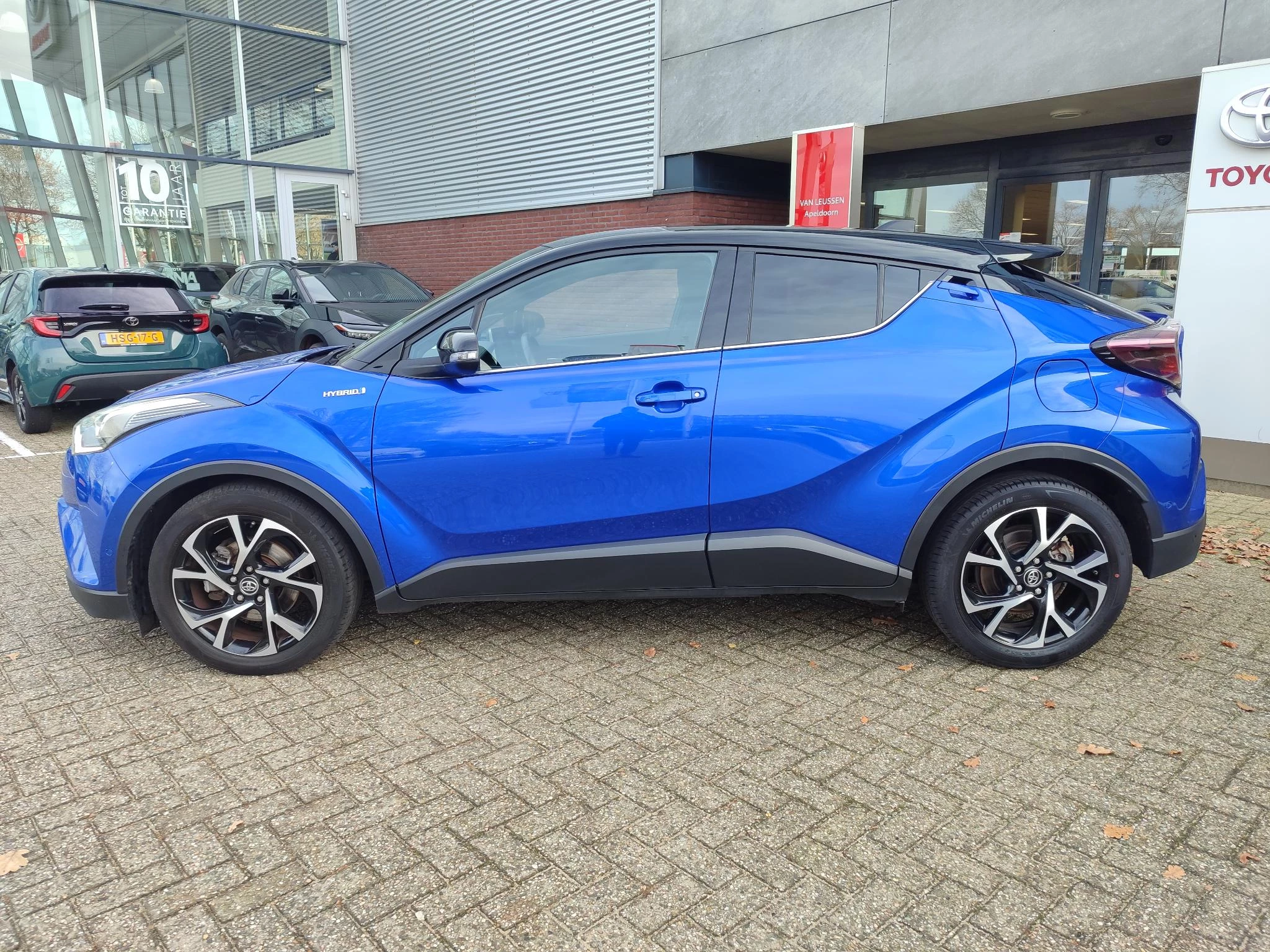 Hoofdafbeelding Toyota C-HR