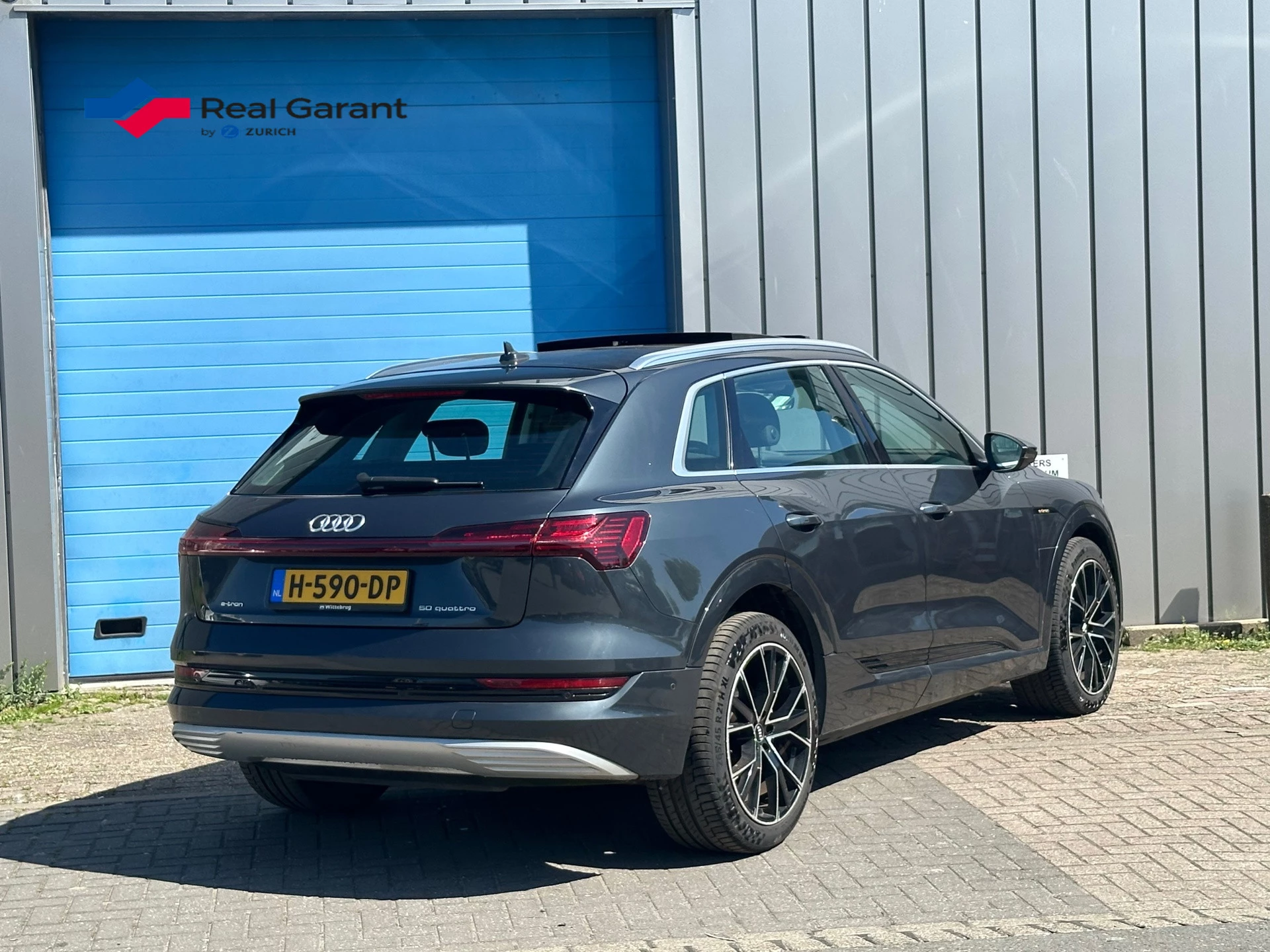 Hoofdafbeelding Audi e-tron