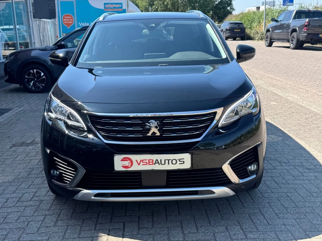 Hoofdafbeelding Peugeot 5008