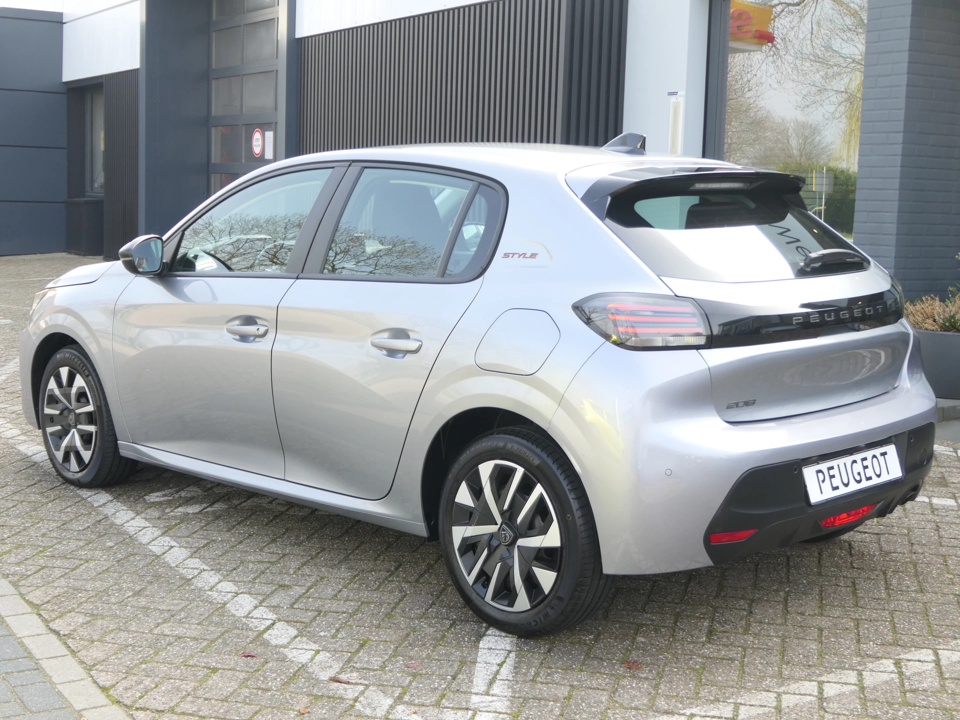 Hoofdafbeelding Peugeot 208