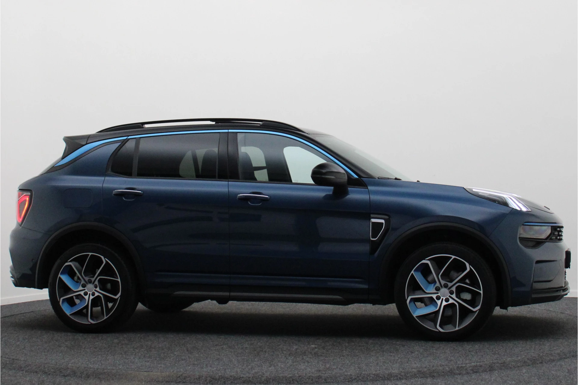 Hoofdafbeelding Lynk & Co 01