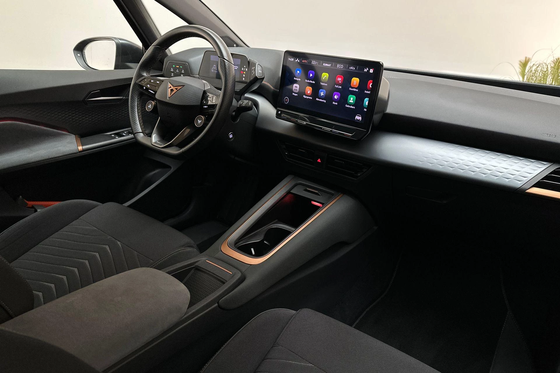 Hoofdafbeelding CUPRA Born