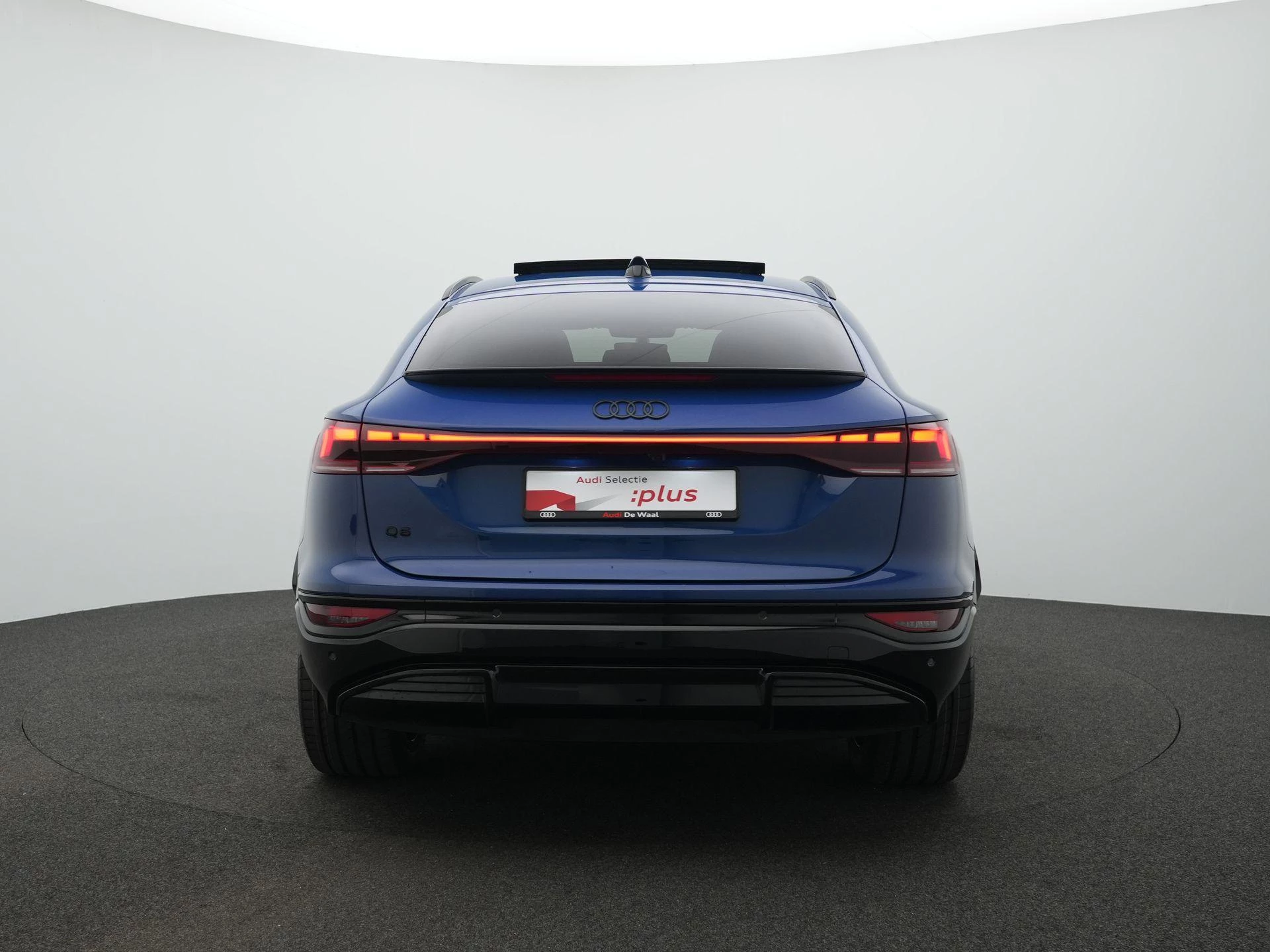Hoofdafbeelding Audi Q6