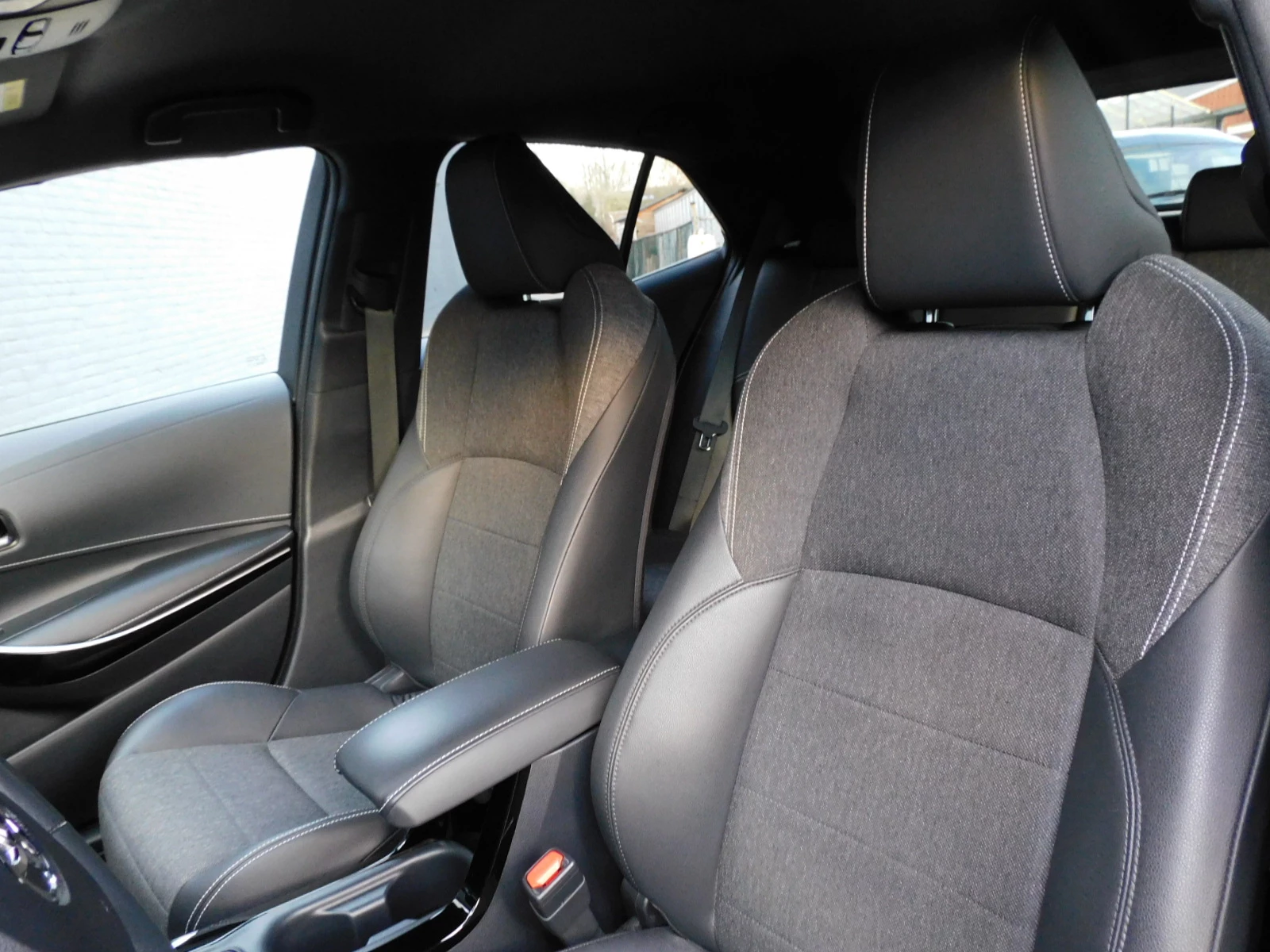 Hoofdafbeelding Toyota Corolla