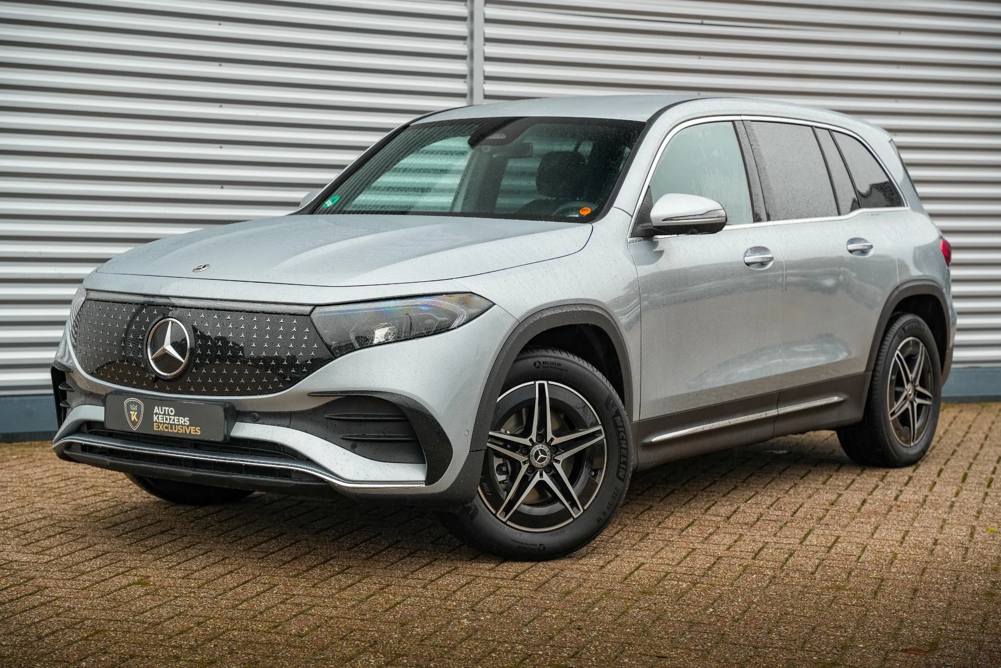 Hoofdafbeelding Mercedes-Benz EQB