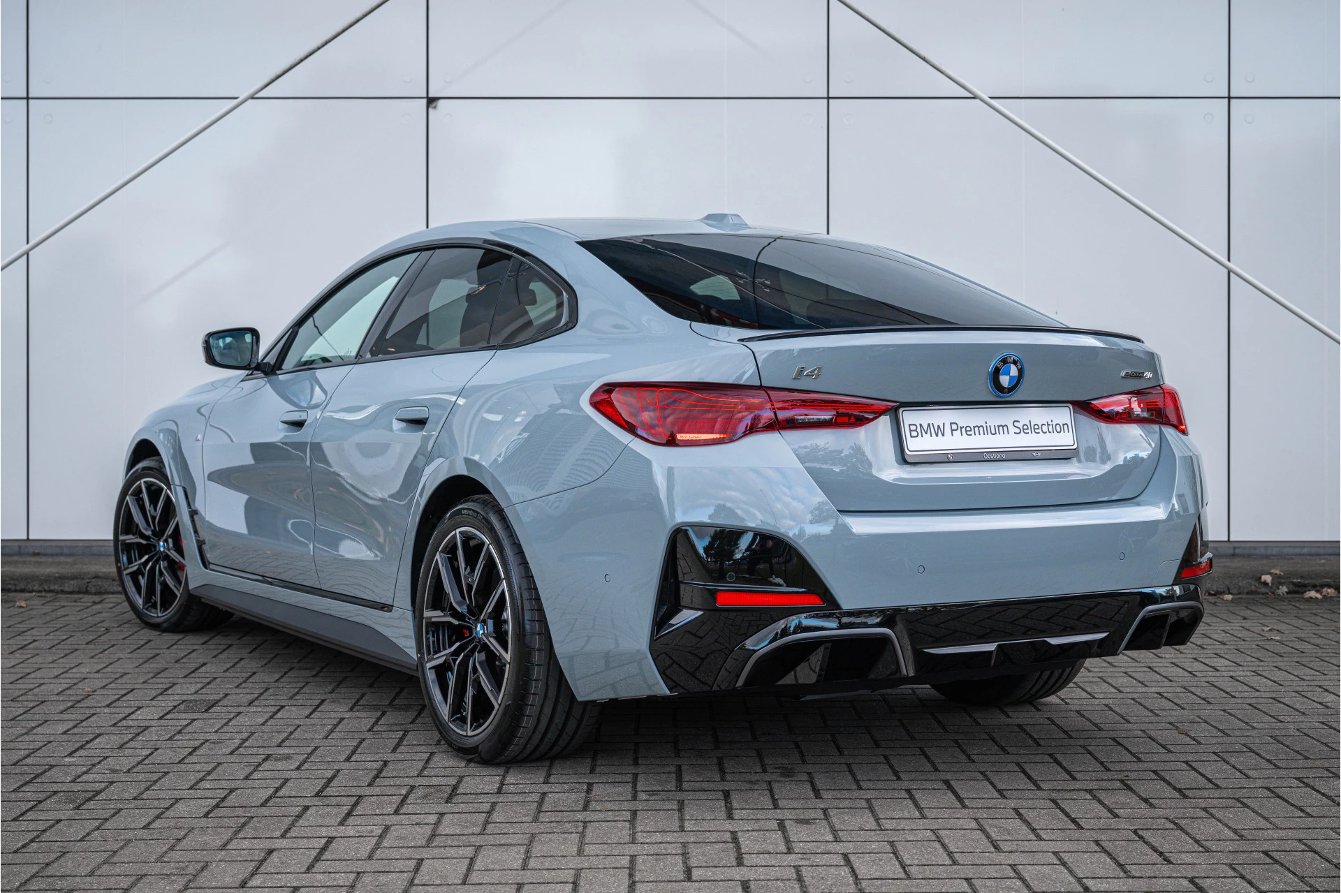 Hoofdafbeelding BMW i4