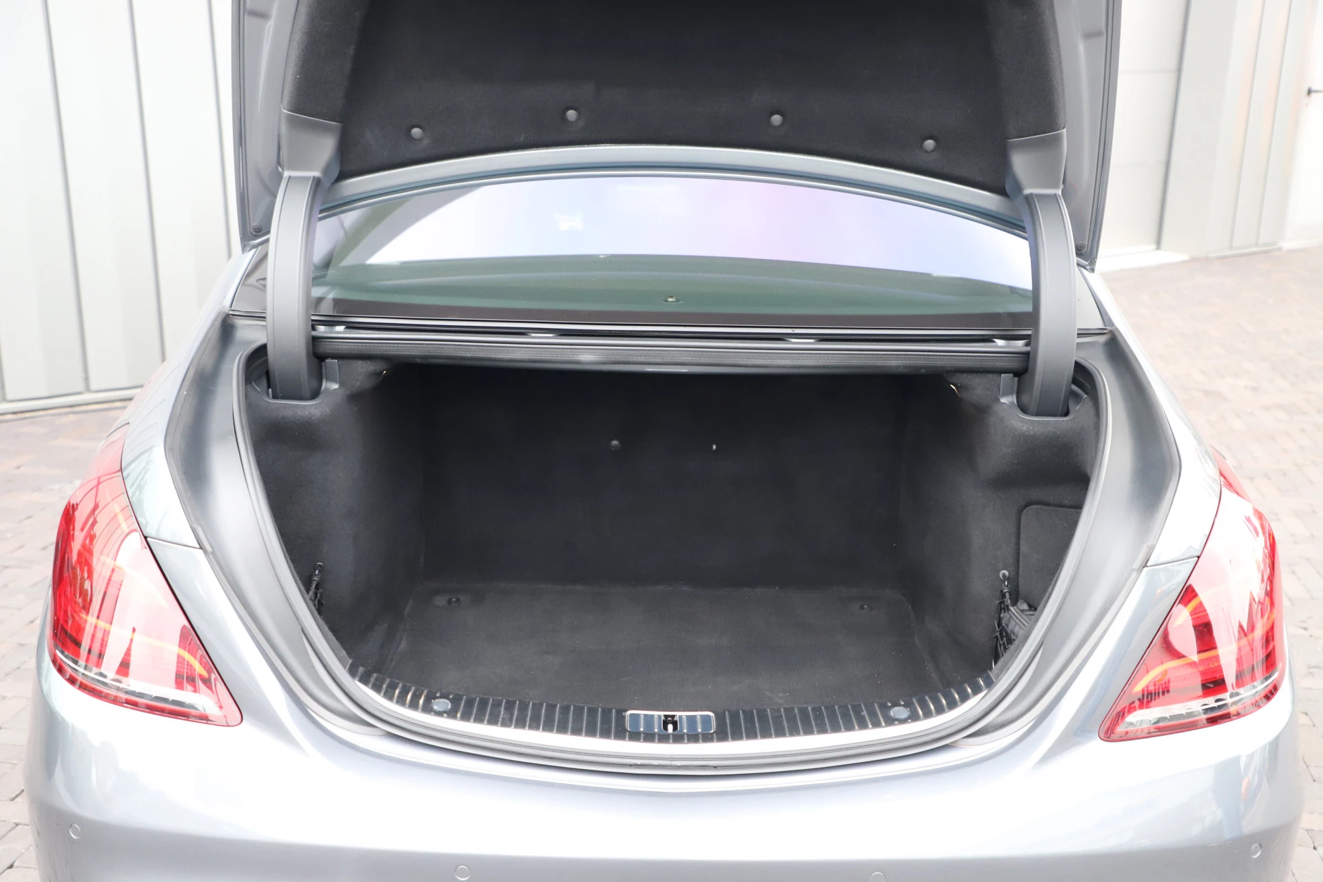 Hoofdafbeelding Mercedes-Benz S-Klasse