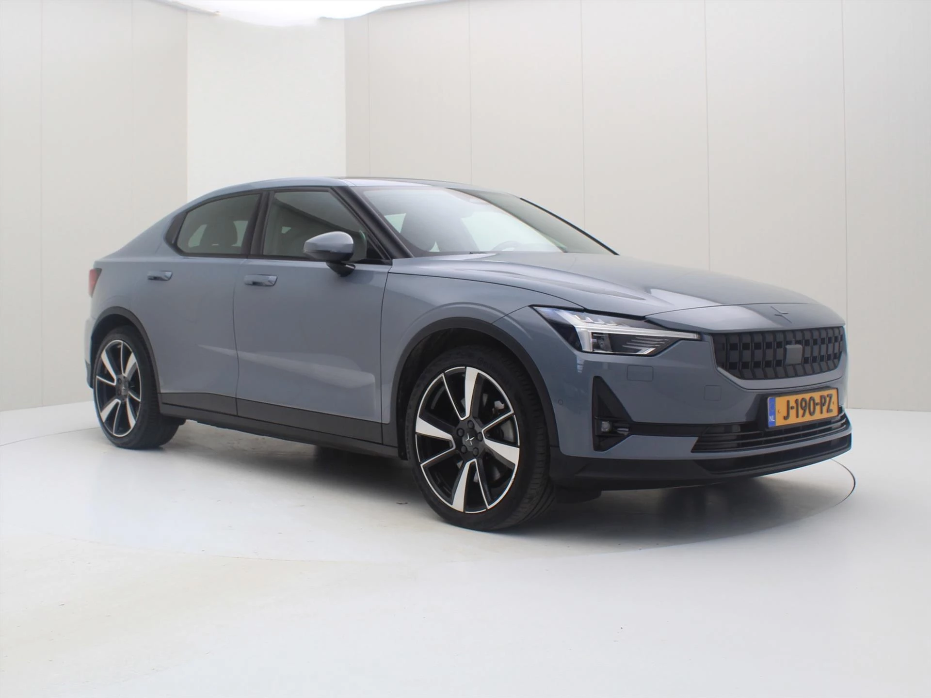 Hoofdafbeelding Polestar 2