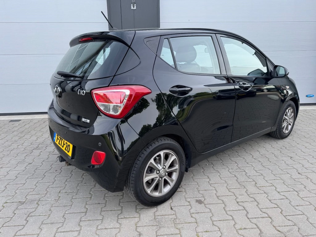 Hoofdafbeelding Hyundai i10