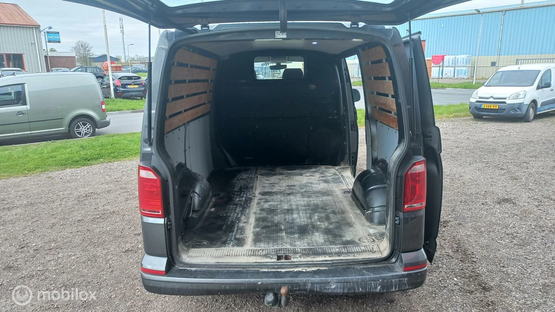 Hoofdafbeelding Volkswagen Transporter