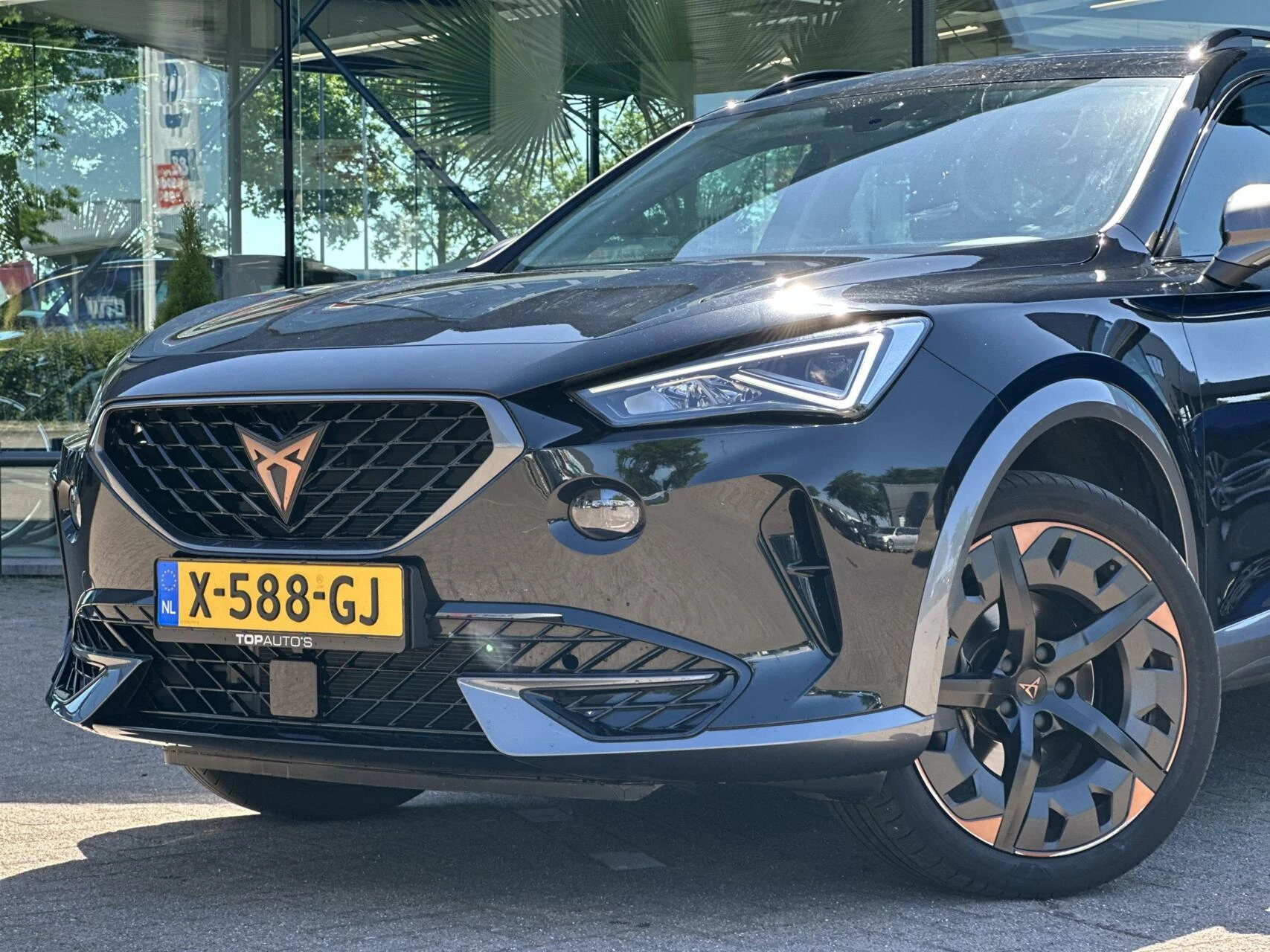 Hoofdafbeelding CUPRA Formentor