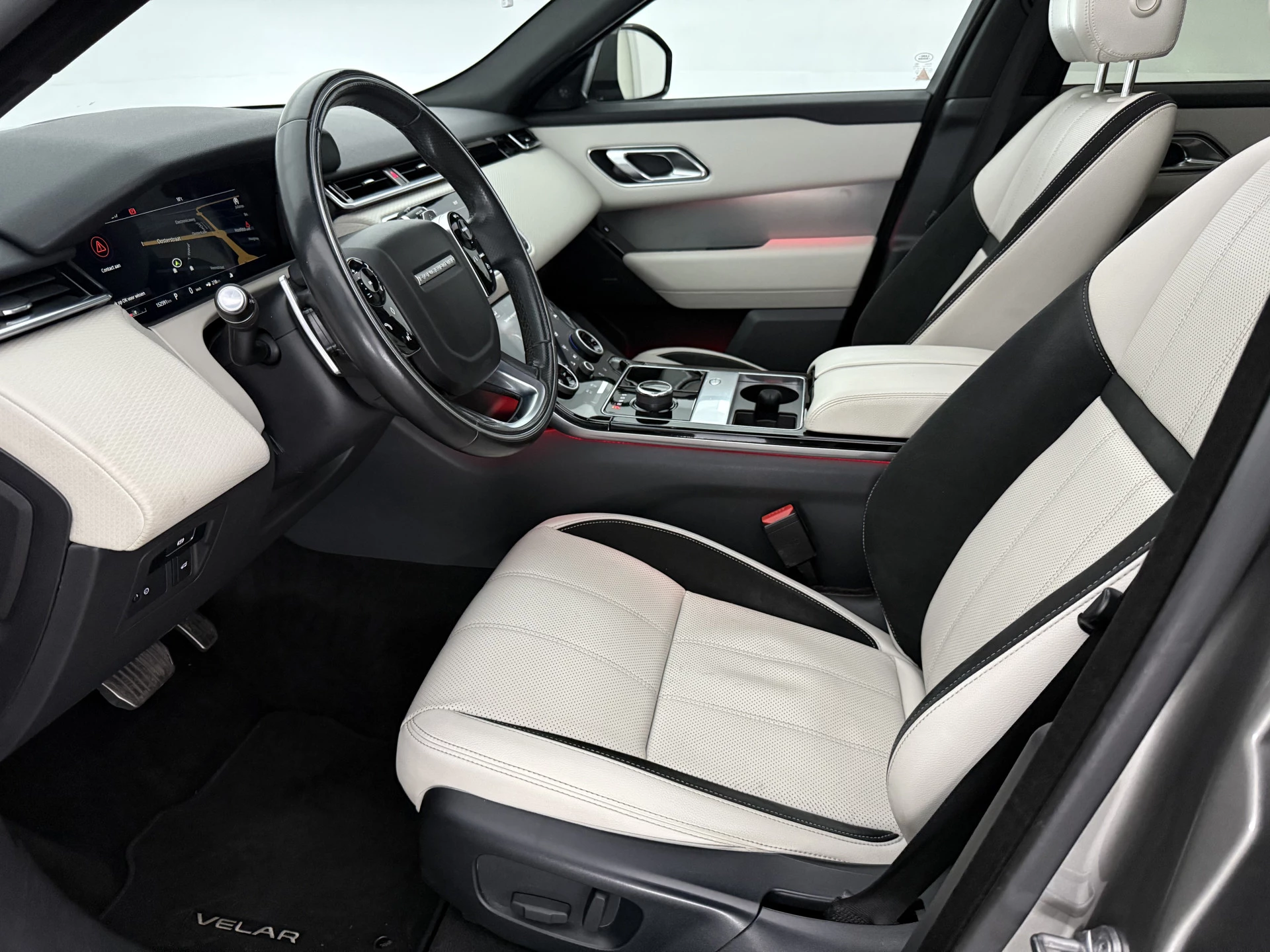 Hoofdafbeelding Land Rover Range Rover Velar