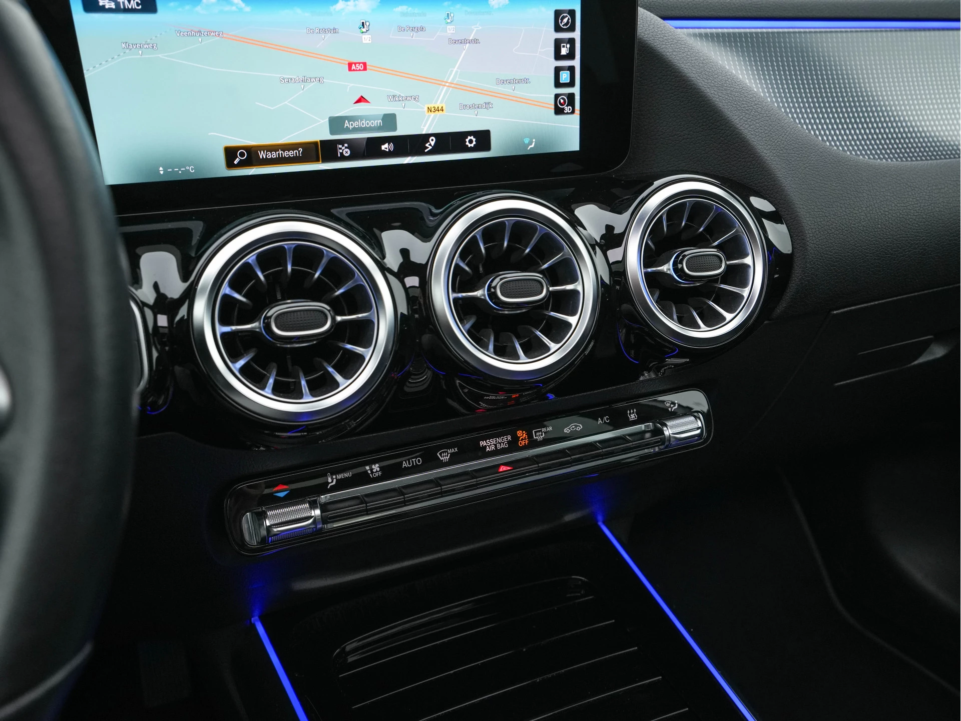 Hoofdafbeelding Mercedes-Benz EQA