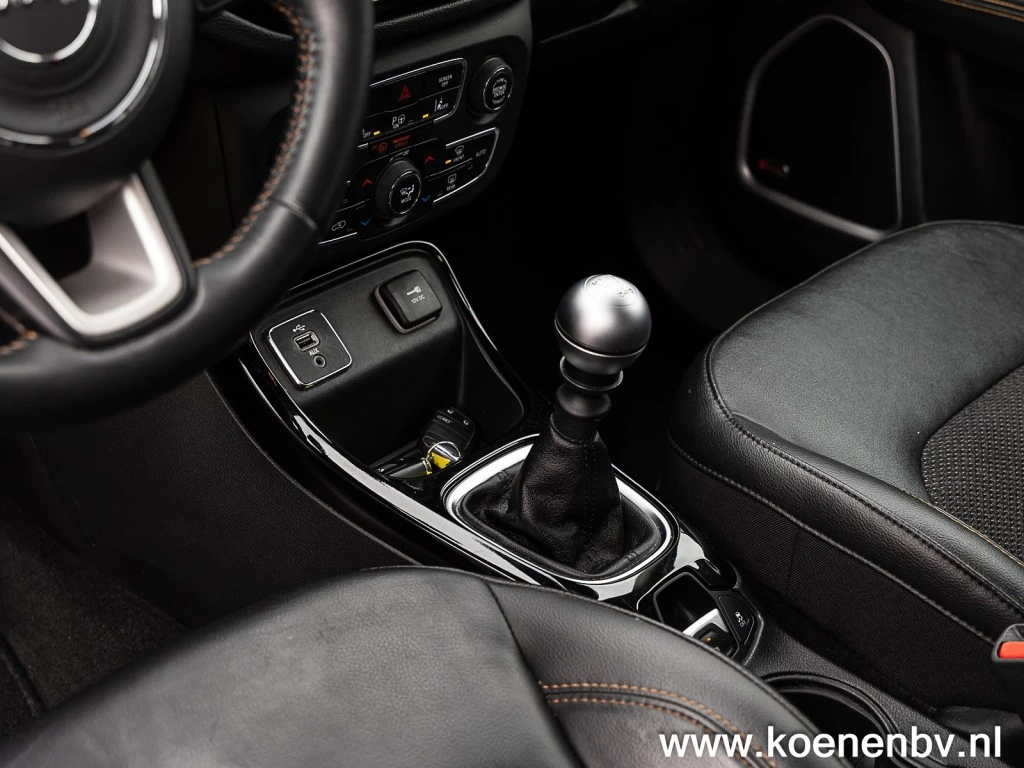 Hoofdafbeelding Jeep Compass