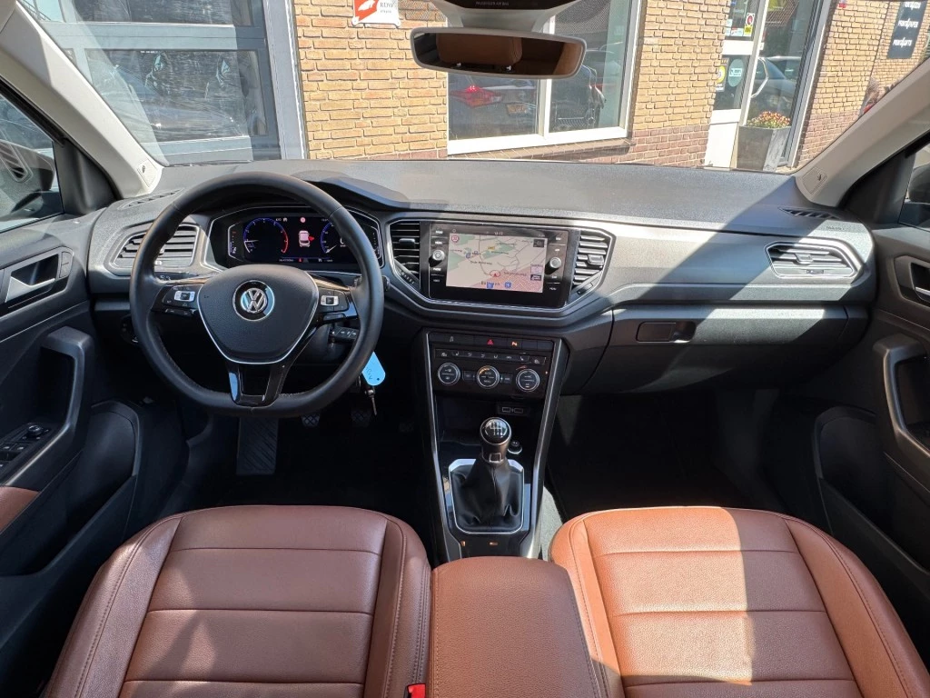 Hoofdafbeelding Volkswagen T-Roc