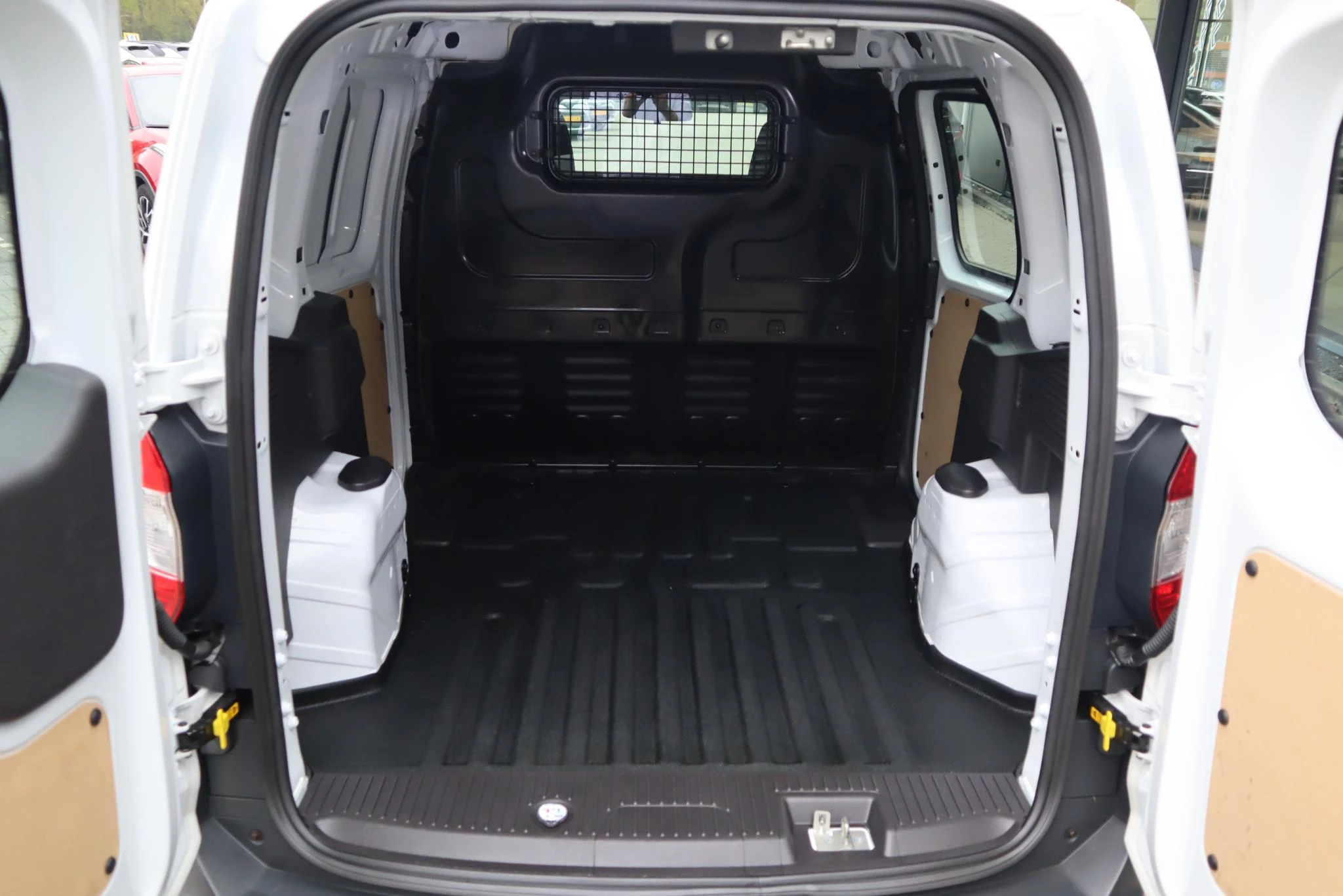 Hoofdafbeelding Ford Transit Courier